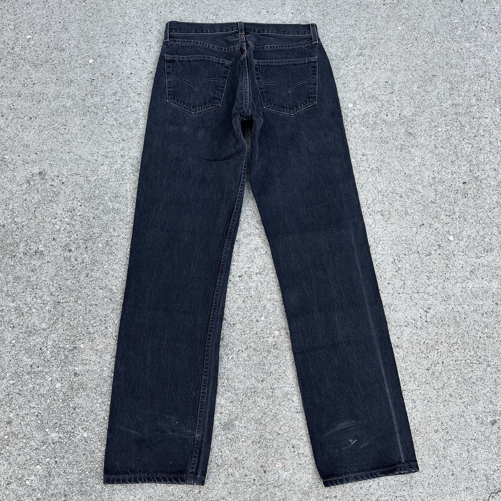 Levi's × Vintage Vintage Levi’s 501 Straight Faded Black Denim Jeans 33x34 Size US 33 - 4 Thumbnail