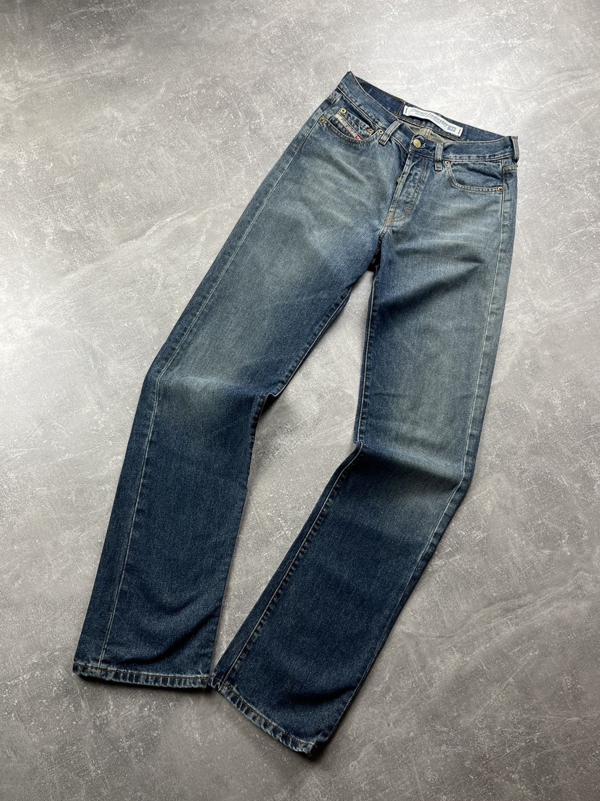 Diesel Diesel Vintage 00s Y2K Industry Straight Denim Jeans Blue Size US 28 / EU 44 - 6 Thumbnail