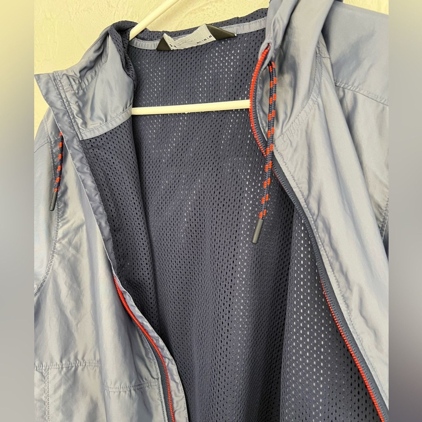 Under Armour AUBURN Under Armour Team Issued Sideline Windbreaker NICE Size US M / EU 48-50 / 2 - 4 Thumbnail