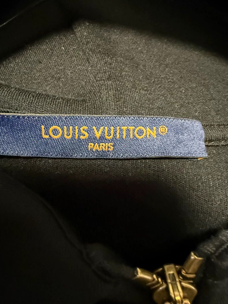Louis Vuitton Louis Vuitton Pearl embroidered logo zippered jacket 2502-N Size US S / EU 44-46 / 1 - 4 Thumbnail