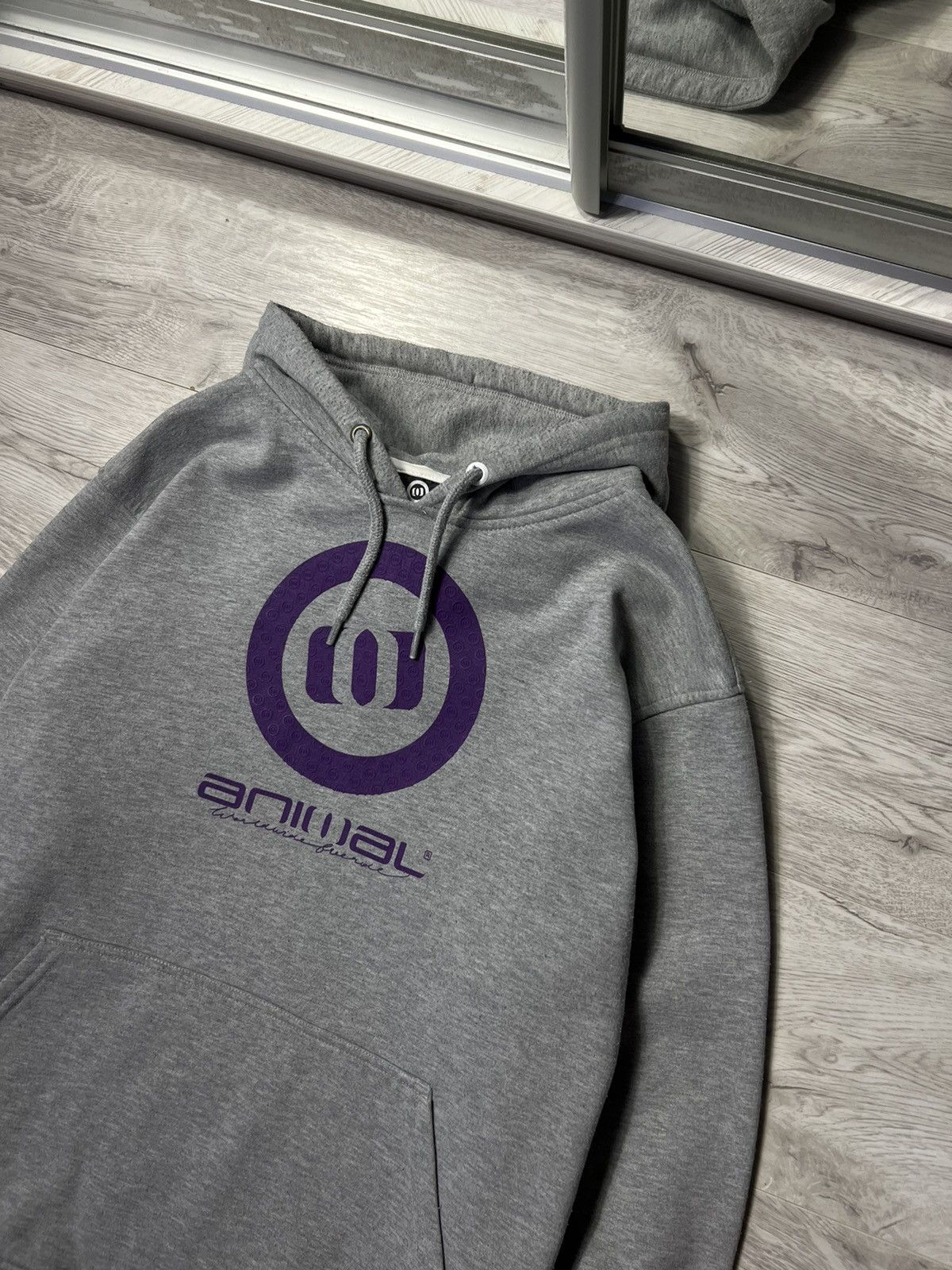 Vintage Animal Skateboarding Big Logo Hoodie