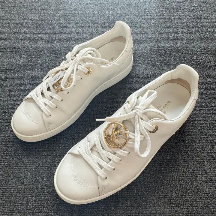 Louis Vuitton Louis Vuitton Frontrow White Low Top Sneakers -2508 Size US 6 / IT 36 - 1 Thumbnail