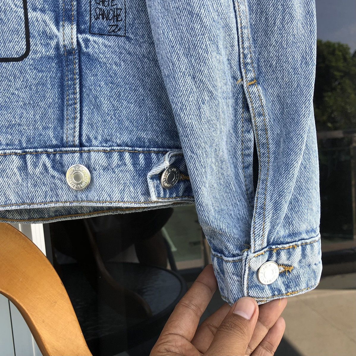 Zara SS 2023 ZARA DENIM JACKET WITH GRAFFITI PRINT Size US M / EU 48-50 / 2 - 20 Thumbnail