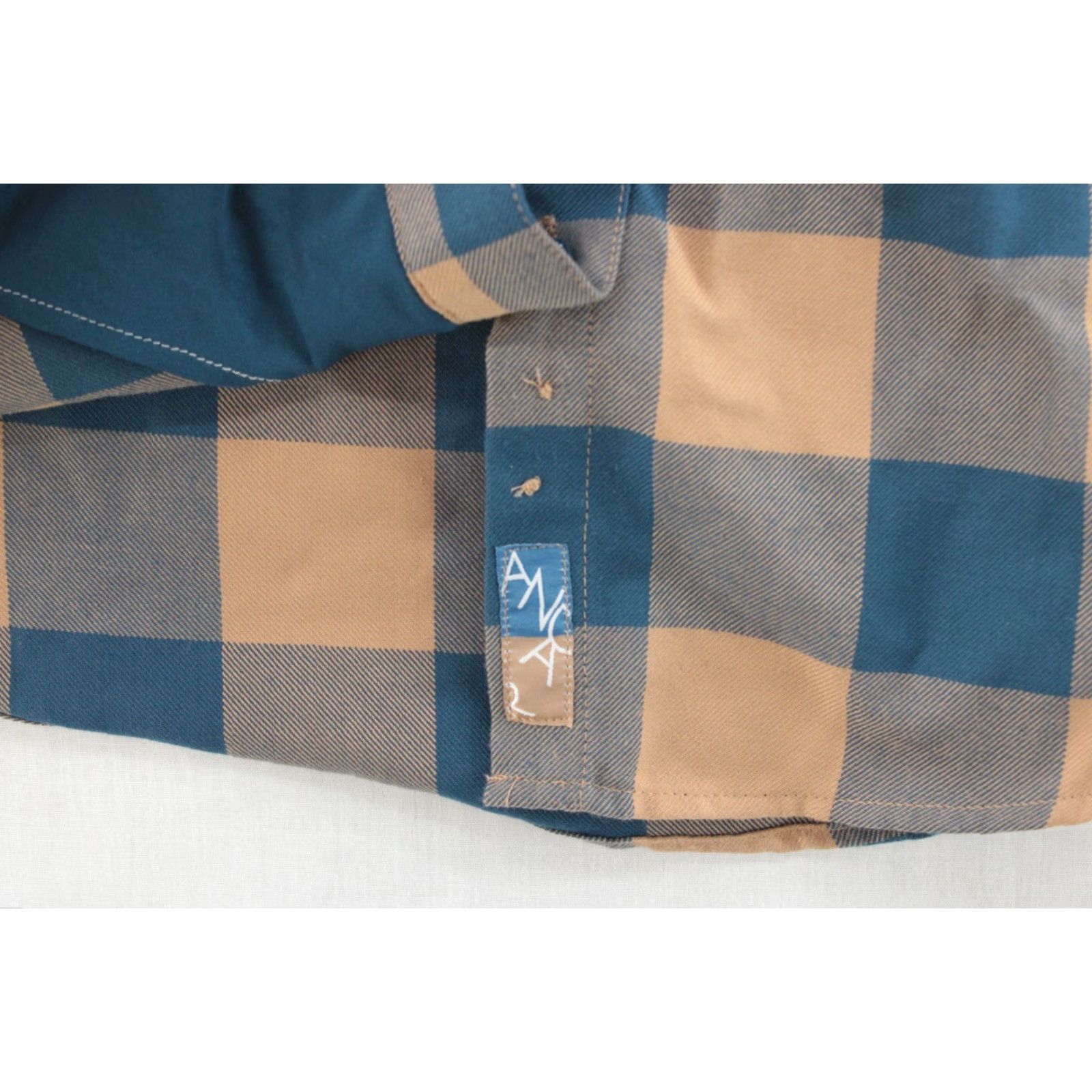 Vintage Dixxon Shirt Women's Medium Andar B Strong 2.0 Blue Tan Plaid Flannel Outdoors Size M / US 6-8 / IT 42-44 - 5 Thumbnail