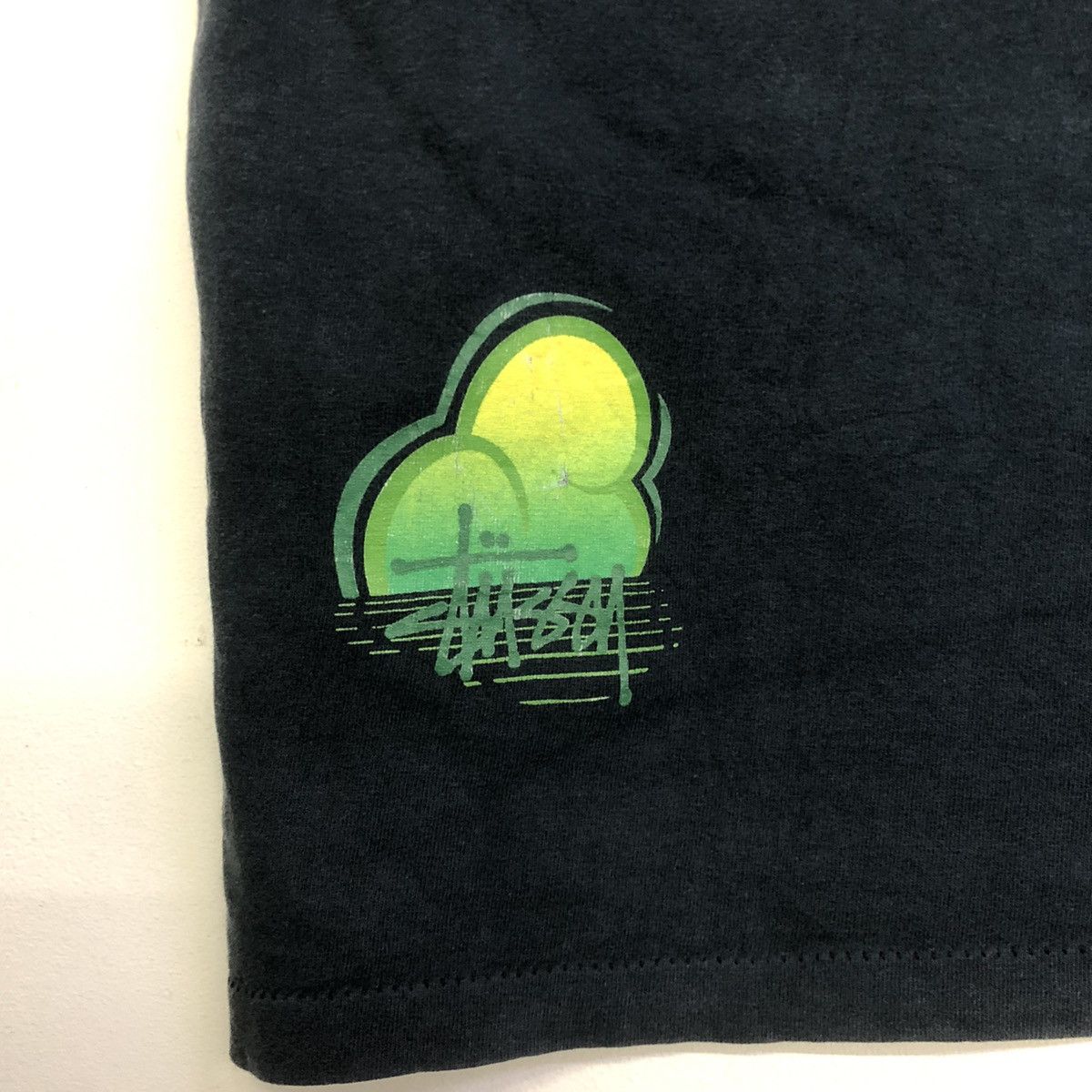 Stussy VINTAGE STUSSY SPELLOUT GRAFITY TSHIRT Size US XL / EU 56 / 4 - 9 Thumbnail