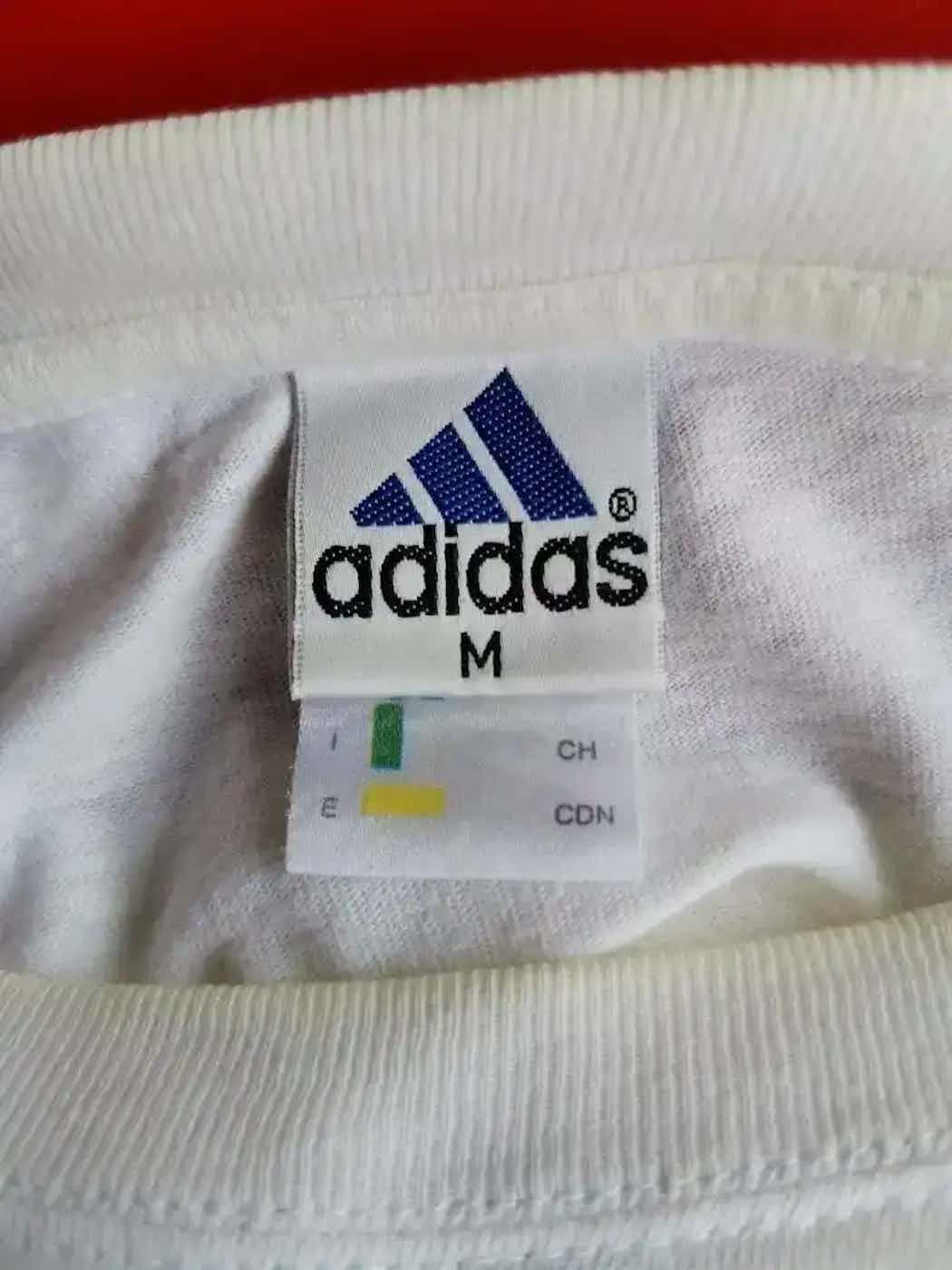 Adidas Vintage Adidas Detergent Doux T-shirt Size US M / EU 48-50 / 2 - 2 Thumbnail