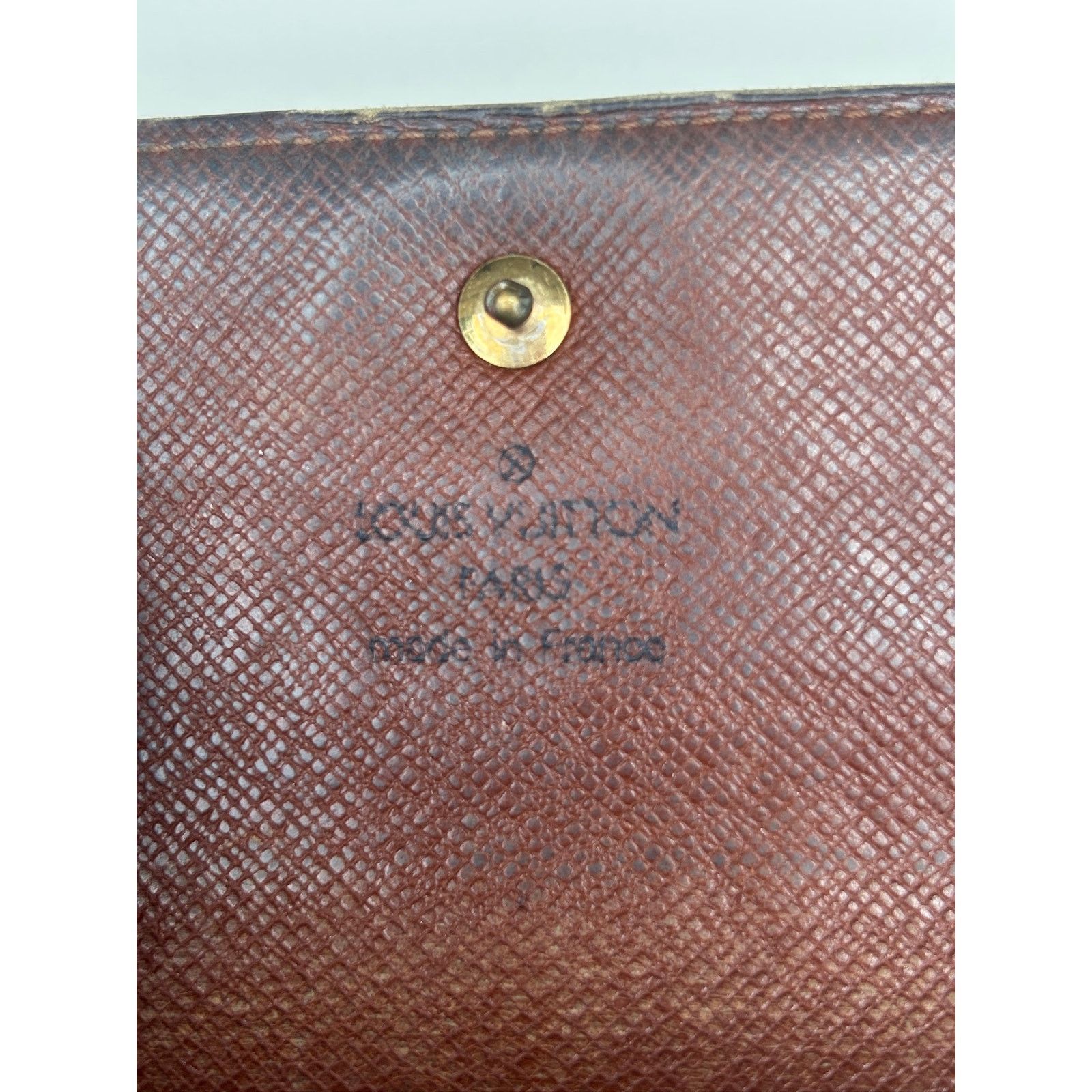 Louis Vuitton Louis Vuitton Vintage 2004 Elise Square Wallet (Read Des.) Size ONE SIZE - 9 Thumbnail