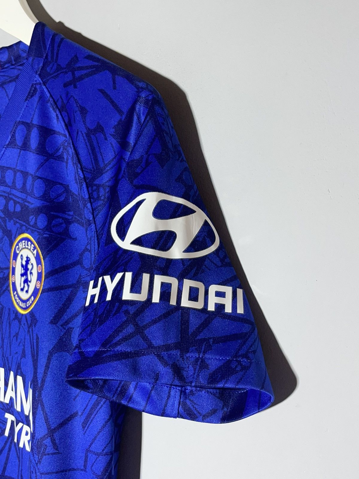 Chelsea Soccer × Nike Chelsea FC Nike 2019/20 Home Y2k Streetwear Football Shirt Size US S / EU 44-46 / 1 - 10 Thumbnail