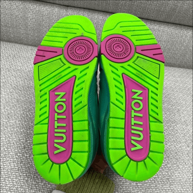 Louis Vuitton Louis Vuitton low-top sneakers Size US 7 / EU 40 - 6 Thumbnail