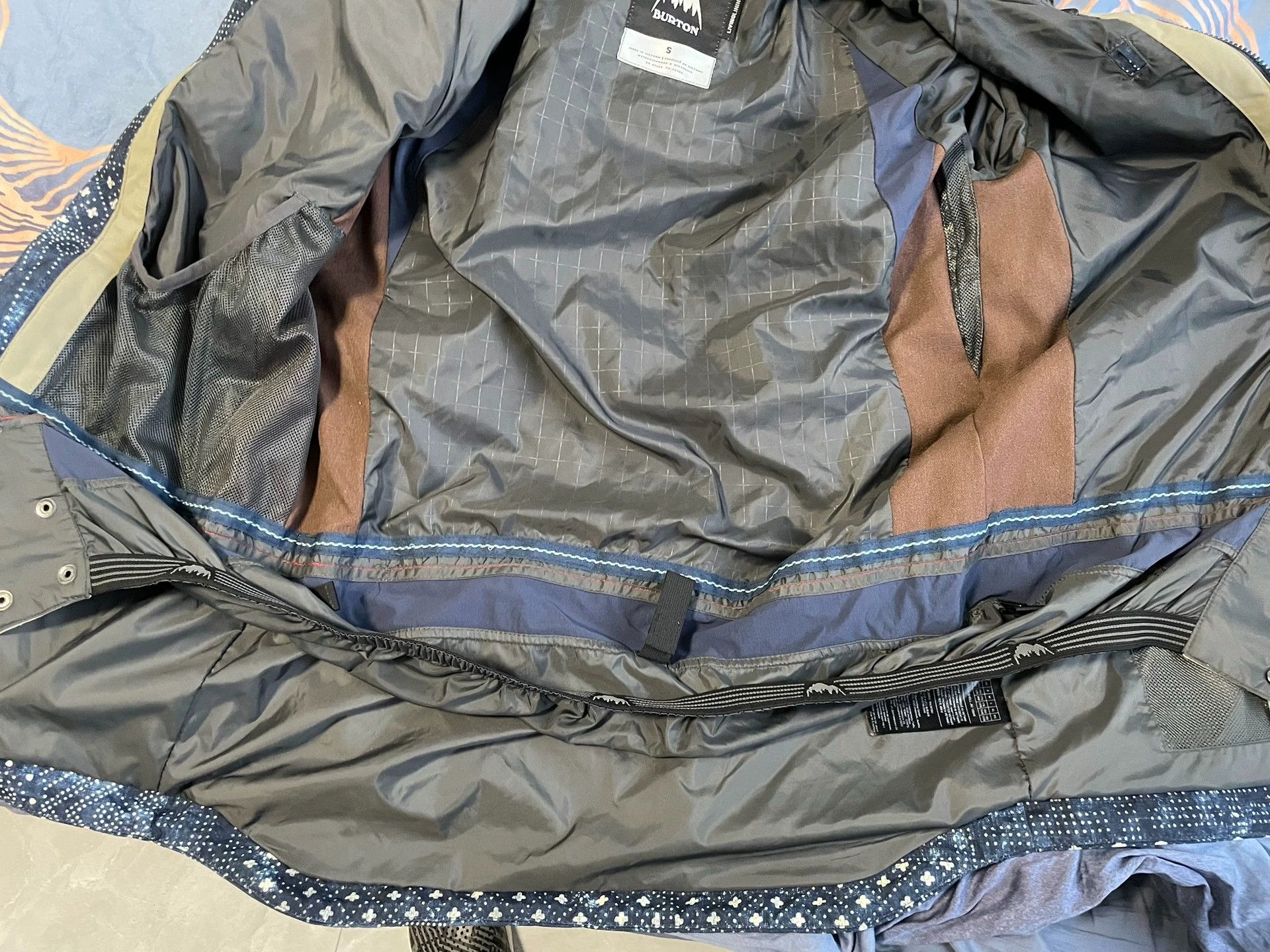 Burton BURTON Snow Jkt w/ Snow Gaiters, Distressed Print, S, New Size US S / EU 44-46 / 1 - 6 Thumbnail