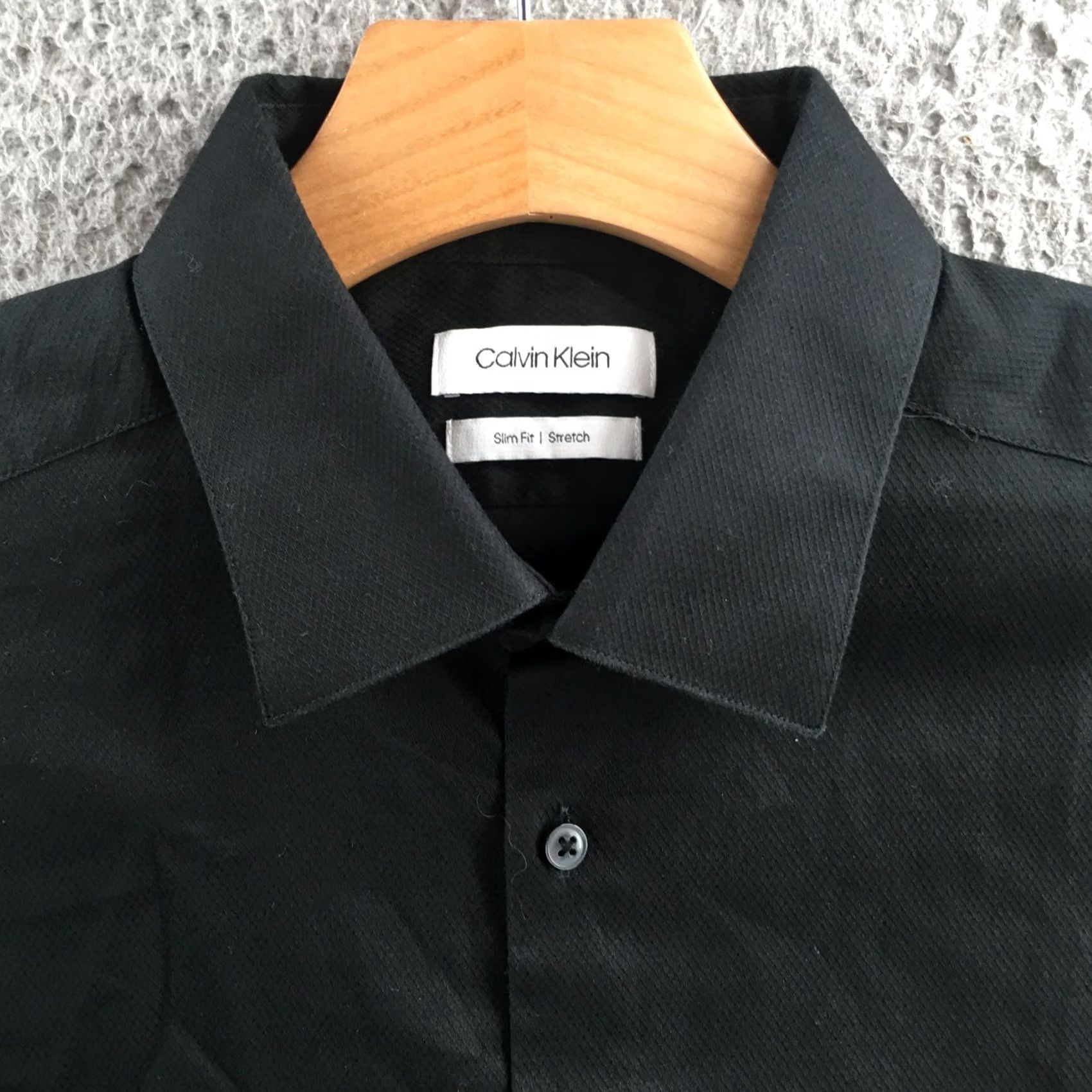 Calvin Klein Calvin Klein Shirt Mens 17 34/35 Black Cotton Slim Fit Button Up Longsleeve Size US XL / EU 56 / 4 - 3 Thumbnail