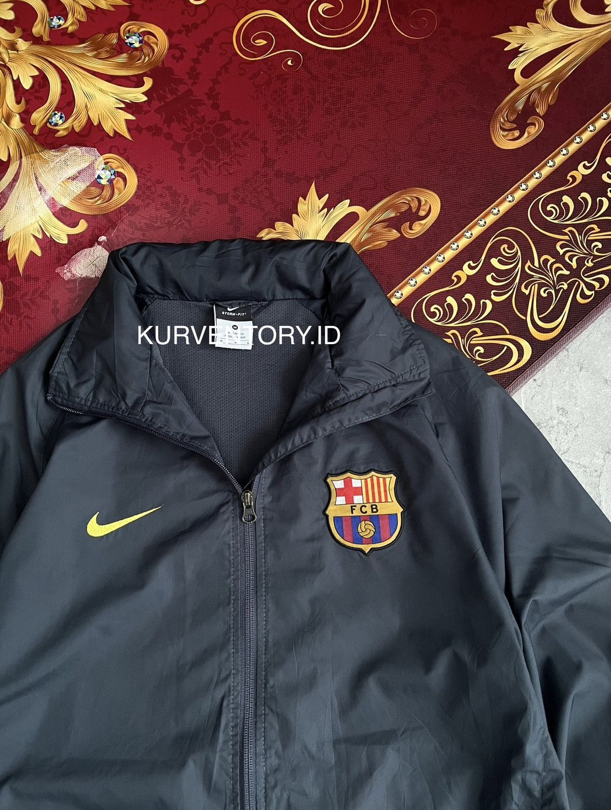 Nike (SOLD OUT) 00s Nike FC Barcelona Track Jacket Size US M / EU 48-50 / 2 - 2 Thumbnail