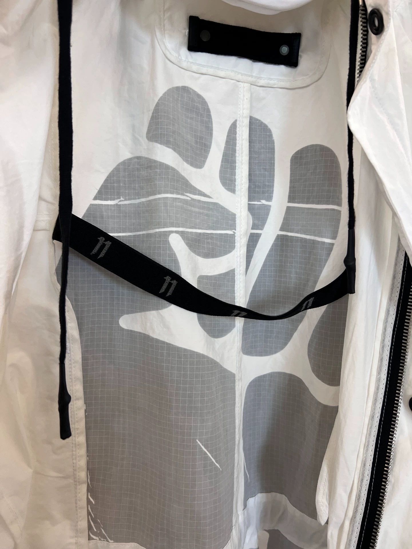 Boris Bidjan Saberi BBS 11by bbs mid fist print parka M new w/ tags Size US M / EU 48-50 / 2 - 6 Thumbnail