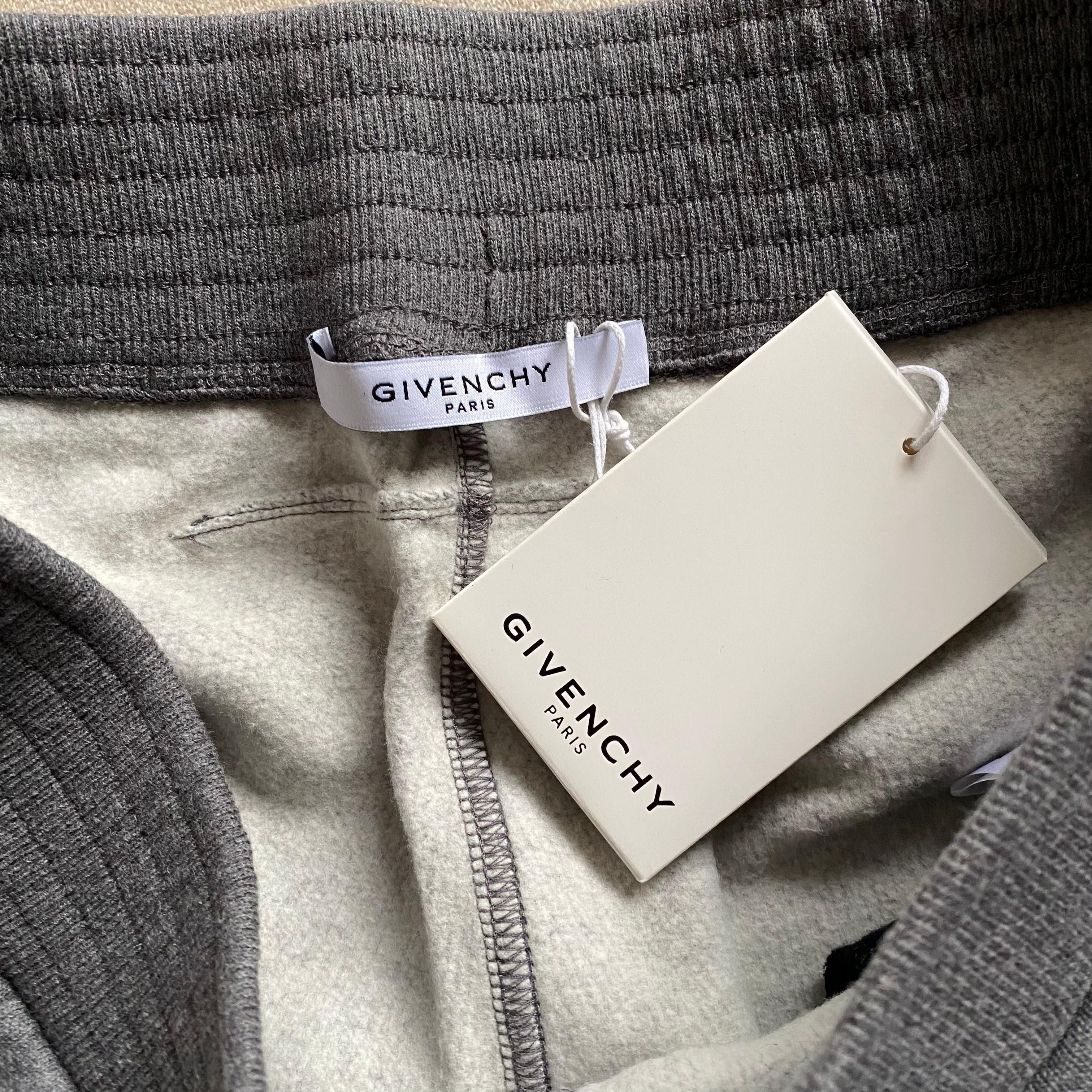 Givenchy Grey Contrast Star Panel Sweatshorts Size US 30 / EU 46 - 5 Thumbnail