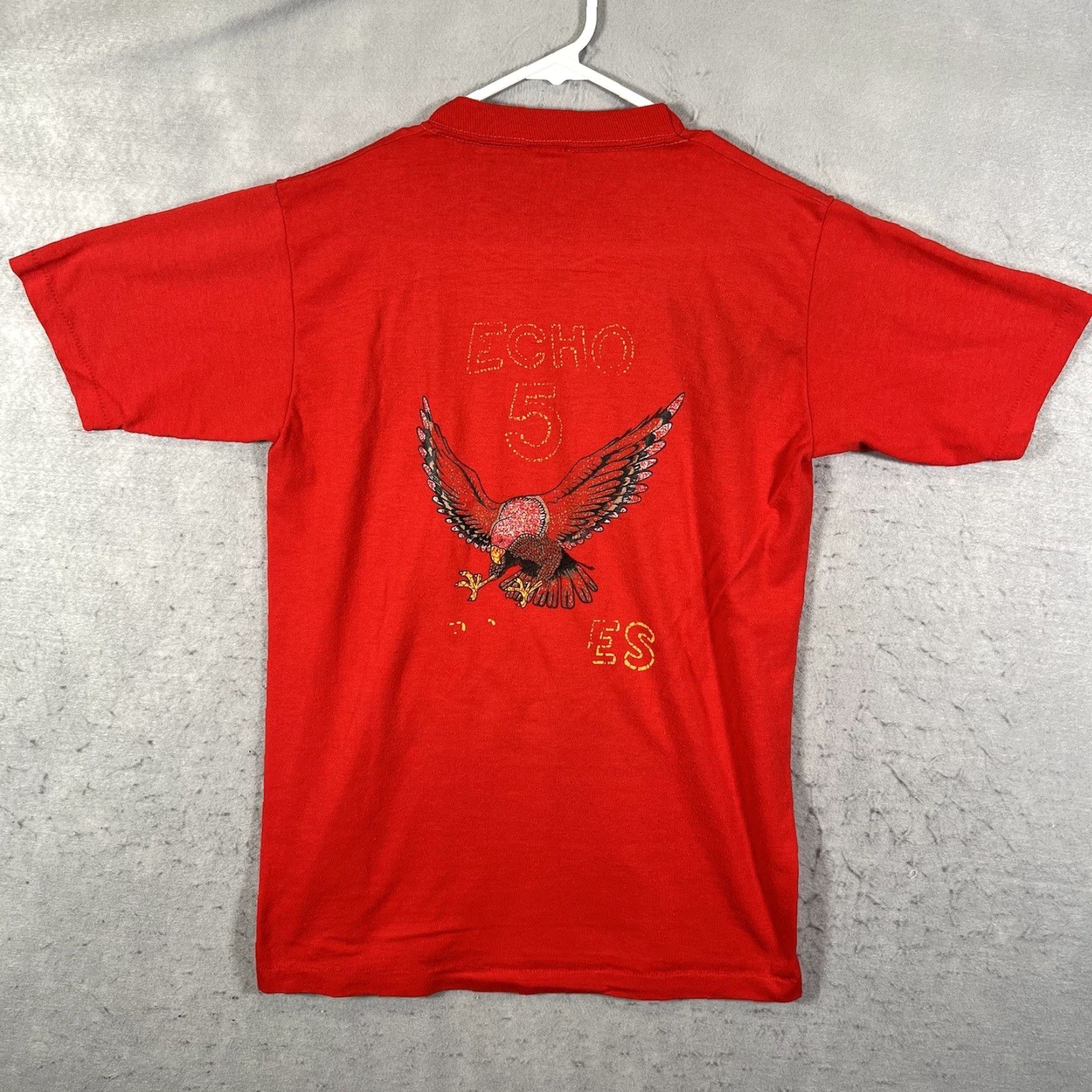 Vintage VINTAGE A1 80s Be Proud This We'll Defend Echo 5 Eagles T-Shirt Mens Medium Red Size US M / EU 48-50 / 2 - 2 Thumbnail