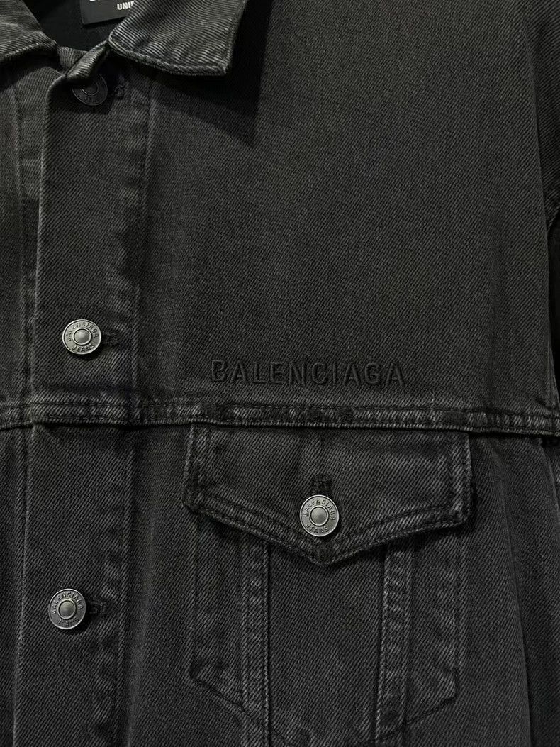Balenciaga Balenciaga made old damaged embroidered Logo denim jacket-2 Size US S / EU 44-46 / 1 - 4 Thumbnail