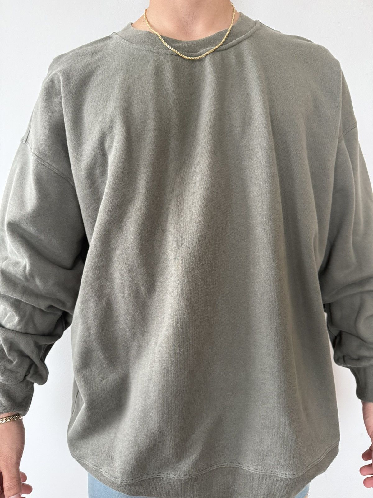 Lululemon Lululemon Crewneck Size US L / EU 52-54 / 3 - 1 Thumbnail