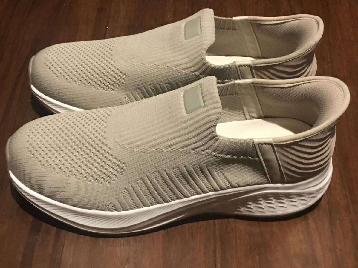 SKECHERS Skechers Women's Air cooled Arch Fit Gray Slip-On Shoes Size US 12 / IT 42 - 9 Thumbnail