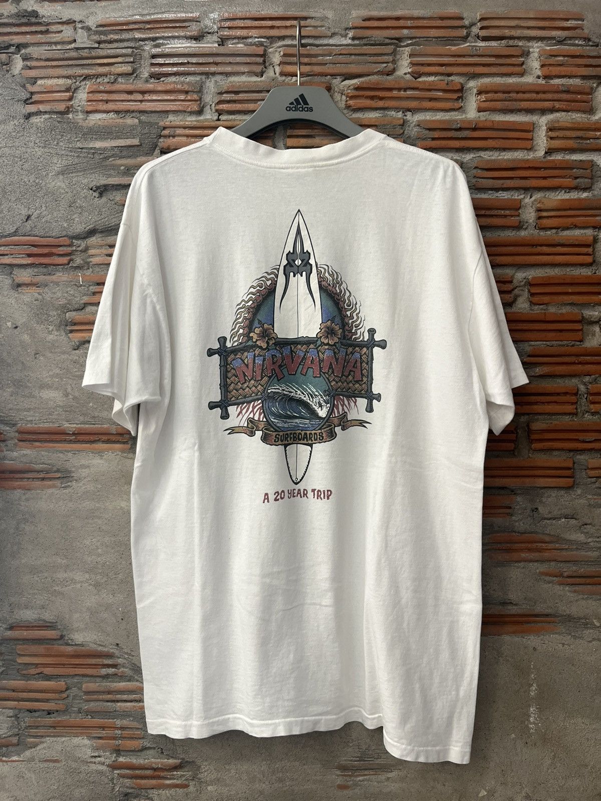 Nirvana Vintage NIRVANA SURF BOARDS A 20 Year Trip 90’s Brand Tshirt Size US XL / EU 56 / 4 - 3 Thumbnail