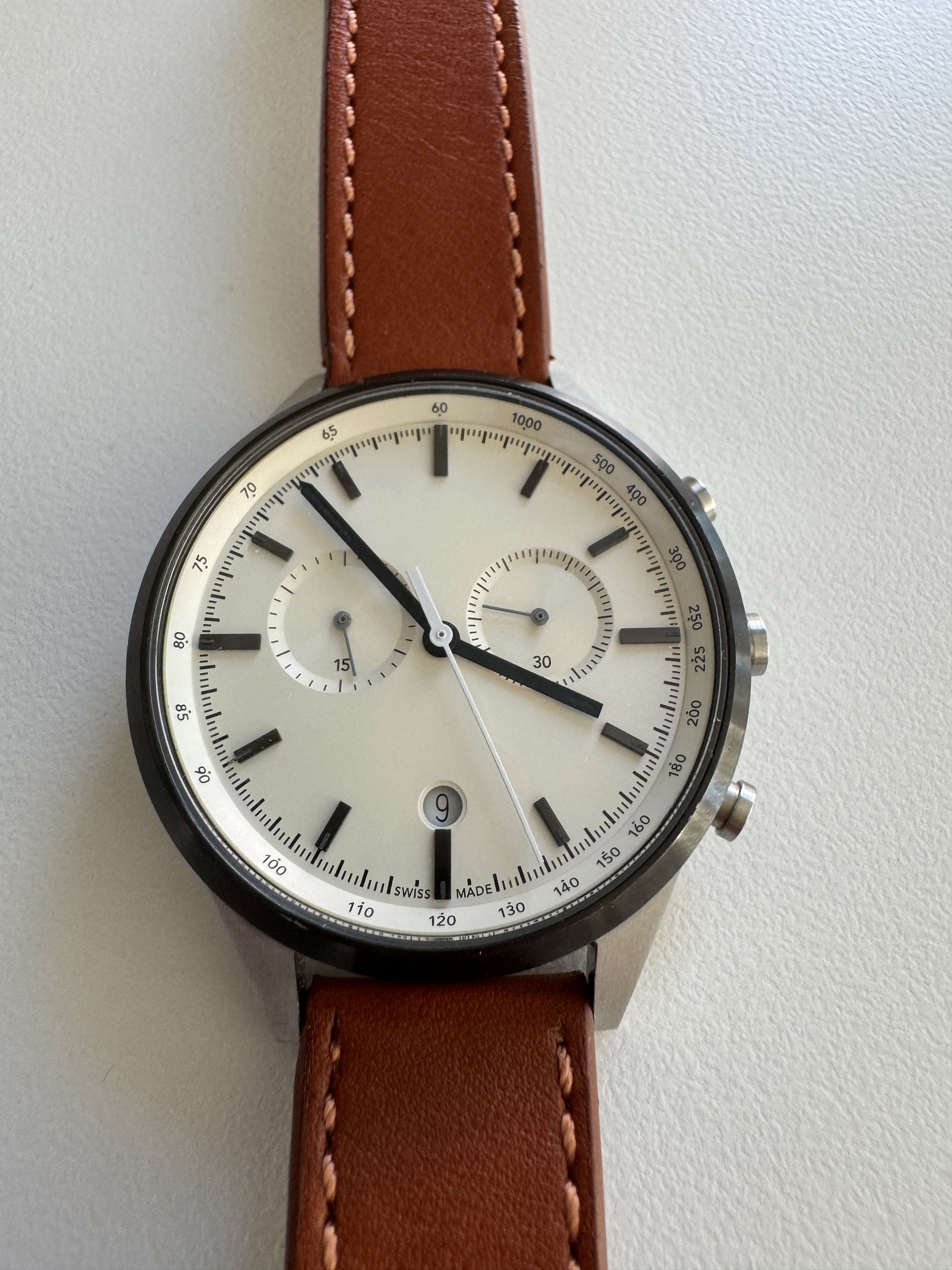 Uniform Wares C41 Chronograph watch in PVD gray Size 40 - 12 Thumbnail