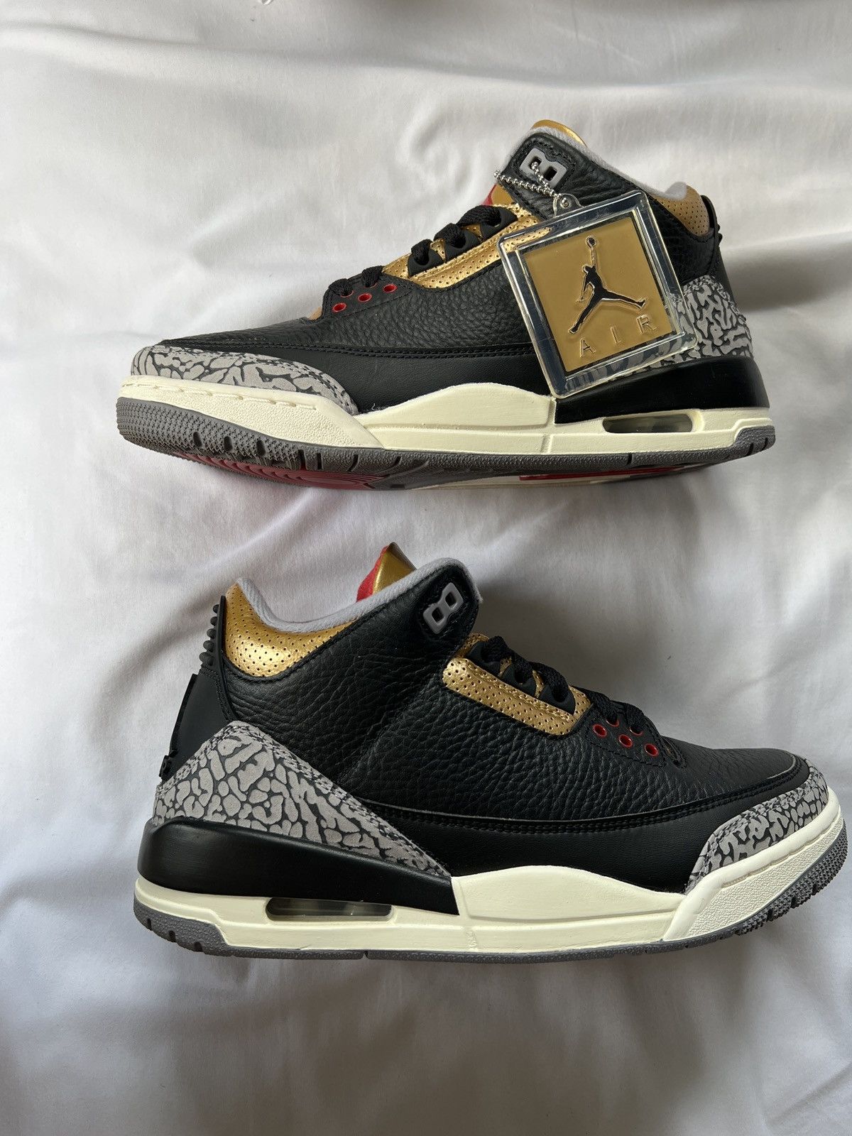 Jordan Brand WMNS AIR JORDAN RETRO 3 Size US 8.5 / IT 38.5 - 1 Thumbnail