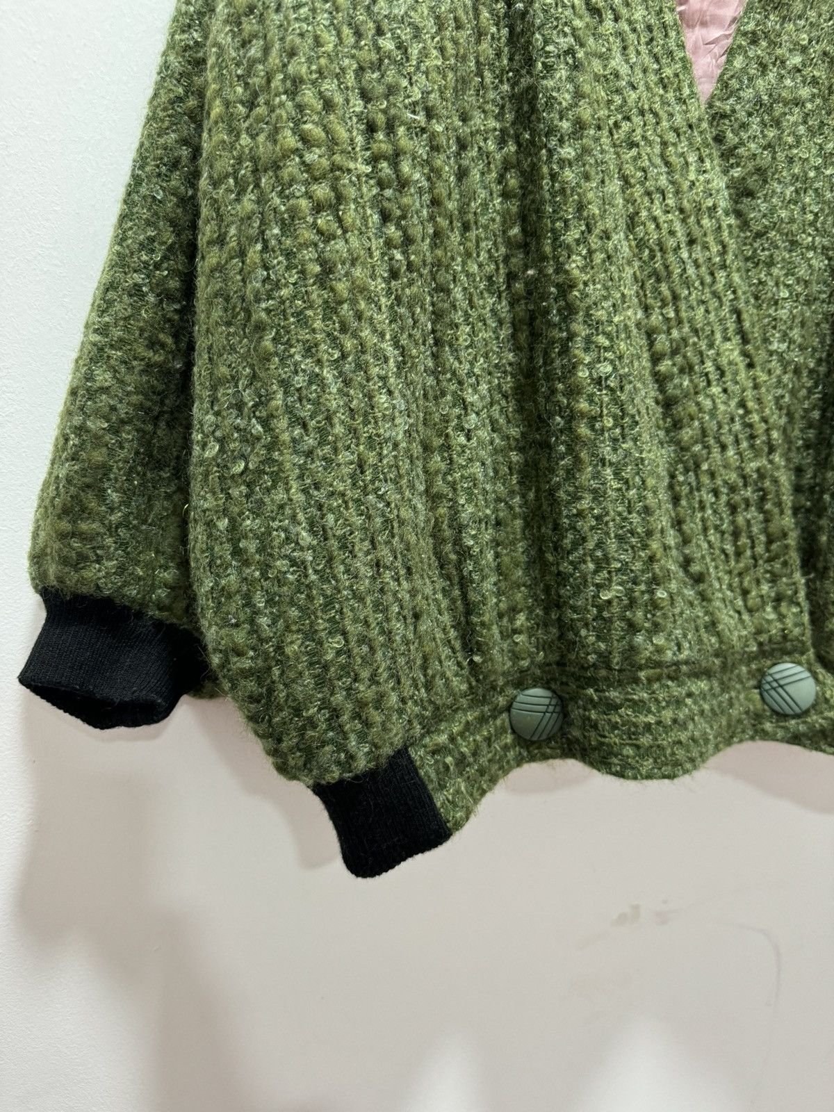 Japanese Brand JAPANESE DESIGN CASHMERE WING STYLE CARDIGAN Size M / US 6-8 / IT 42-44 - 8 Thumbnail