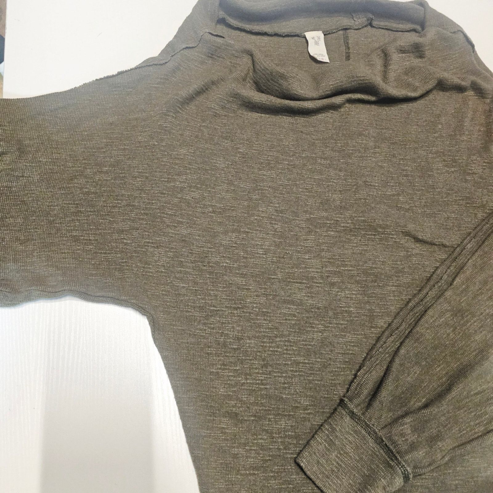 Free People We The Free People Skyline Thermal Olive Green Top Slouchy M Size M / US 6-8 / IT 42-44 - 8 Thumbnail