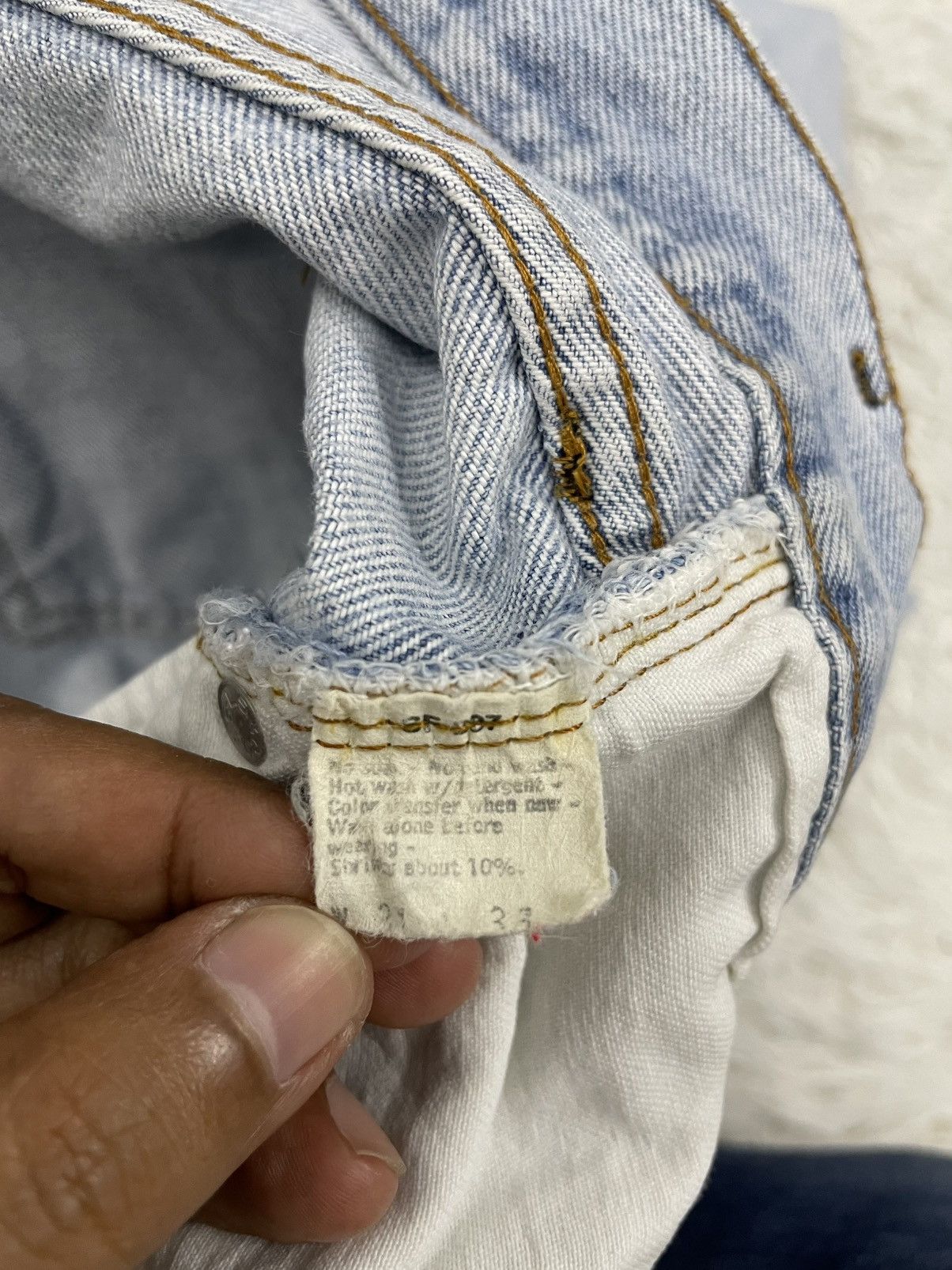 Levi's Vintage Levis 501 Denim Selfedge Pants Button No 524 Size US 28 / EU 44 - 21 Thumbnail