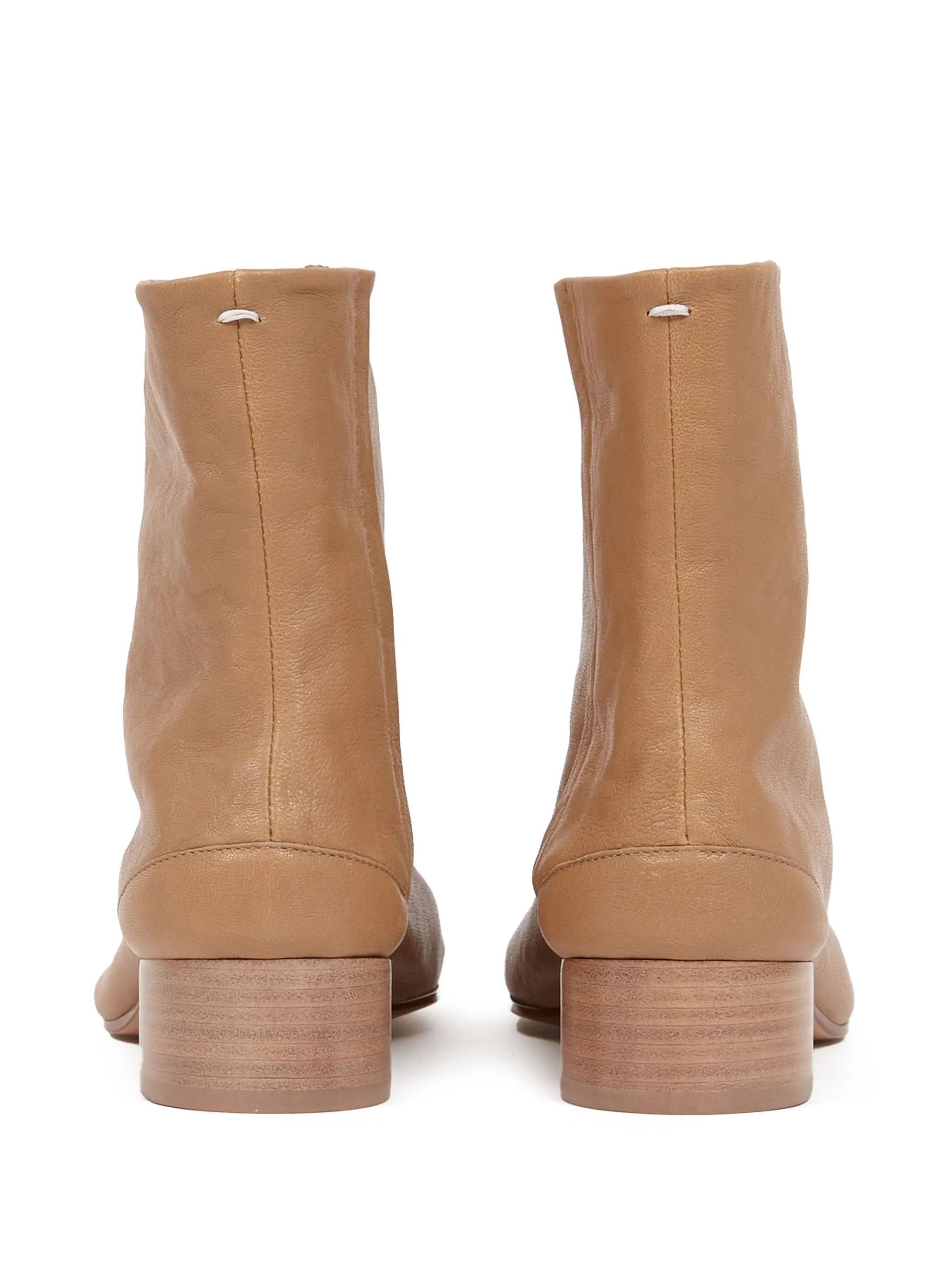 Maison Margiela o1w1db11225 Tabi 30mm Leather Ankle Boots in Beige Size US 7 / IT 37 - 3 Thumbnail