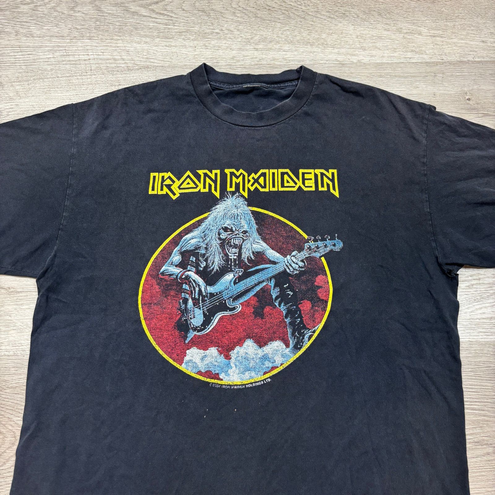 Band Tees × Iron Maiden × Vintage Vintage 2004 Iron Maiden Eddie Short Sleeve Shirt Men's 2XL Size US XXL / EU 58 / 5 - 2 Thumbnail