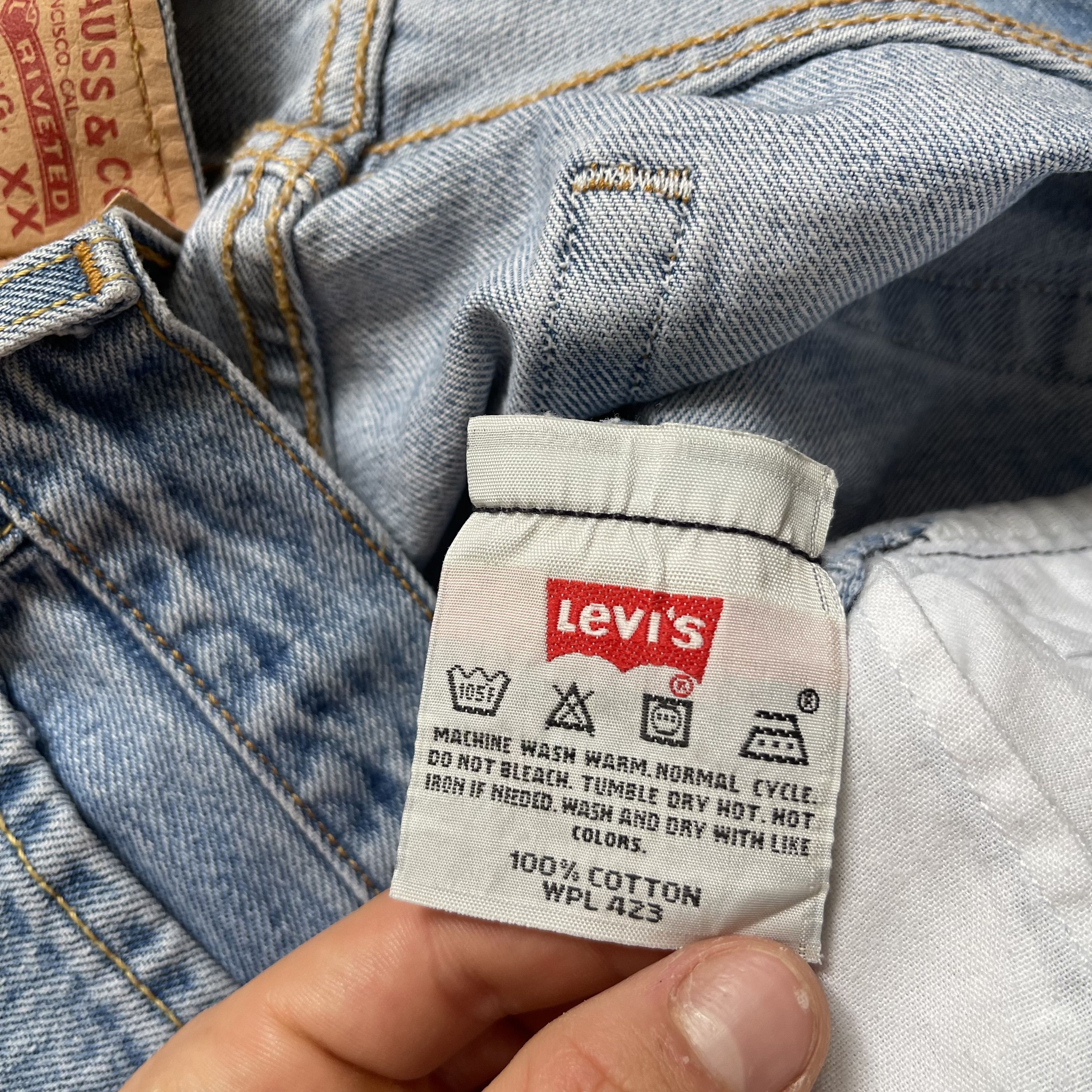 Jean × Vintage 90s Vintage Levi's 501 Blue white Jeans 32x30 Size US 32 / EU 48 - 7 Thumbnail