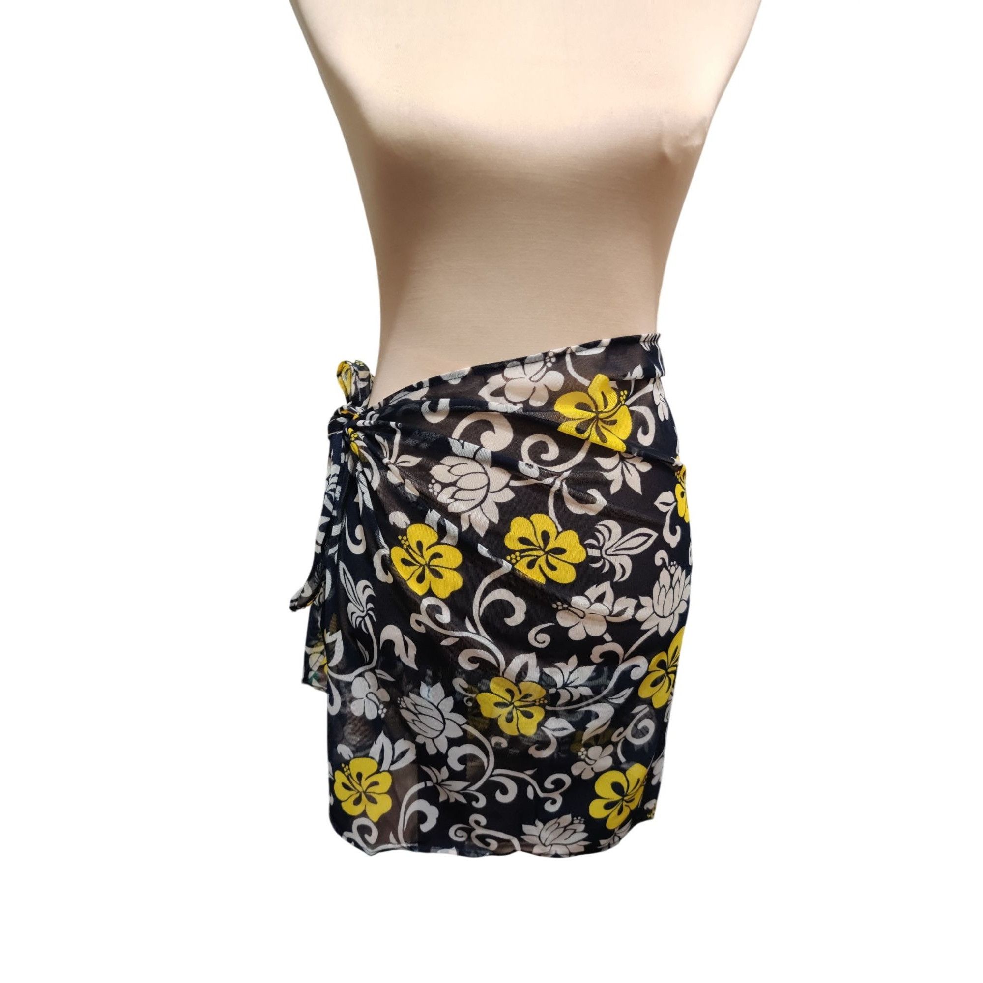 Vintage St John's Bay One Size Womens Black Yellow Sarong Floral Vin Size ONE SIZE - 6 Thumbnail