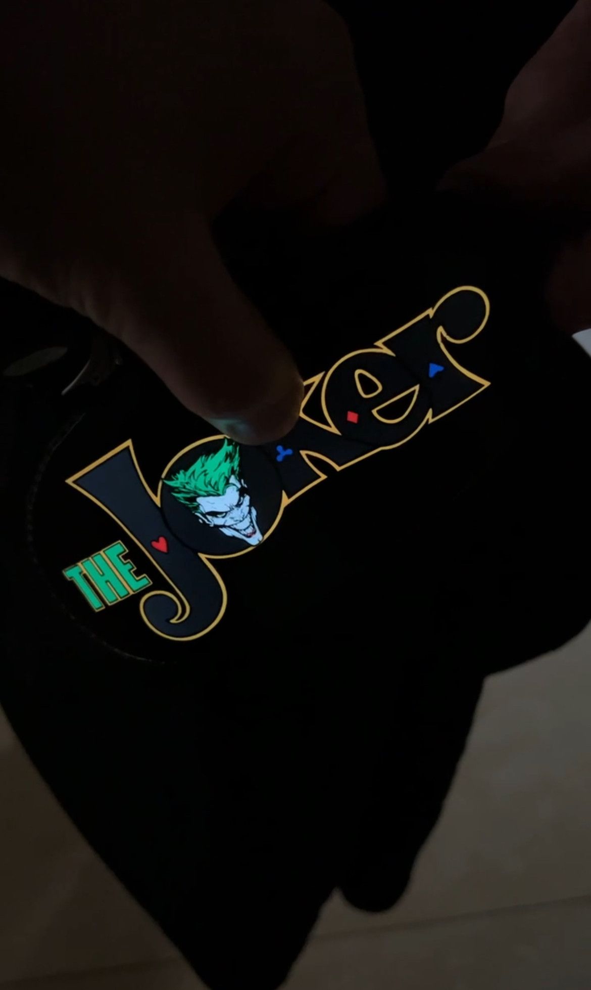 Cartoon Network The Joker Vintage 2000s Batman Glowing Black Tee Size US M / EU 48-50 / 2 - 18 Thumbnail