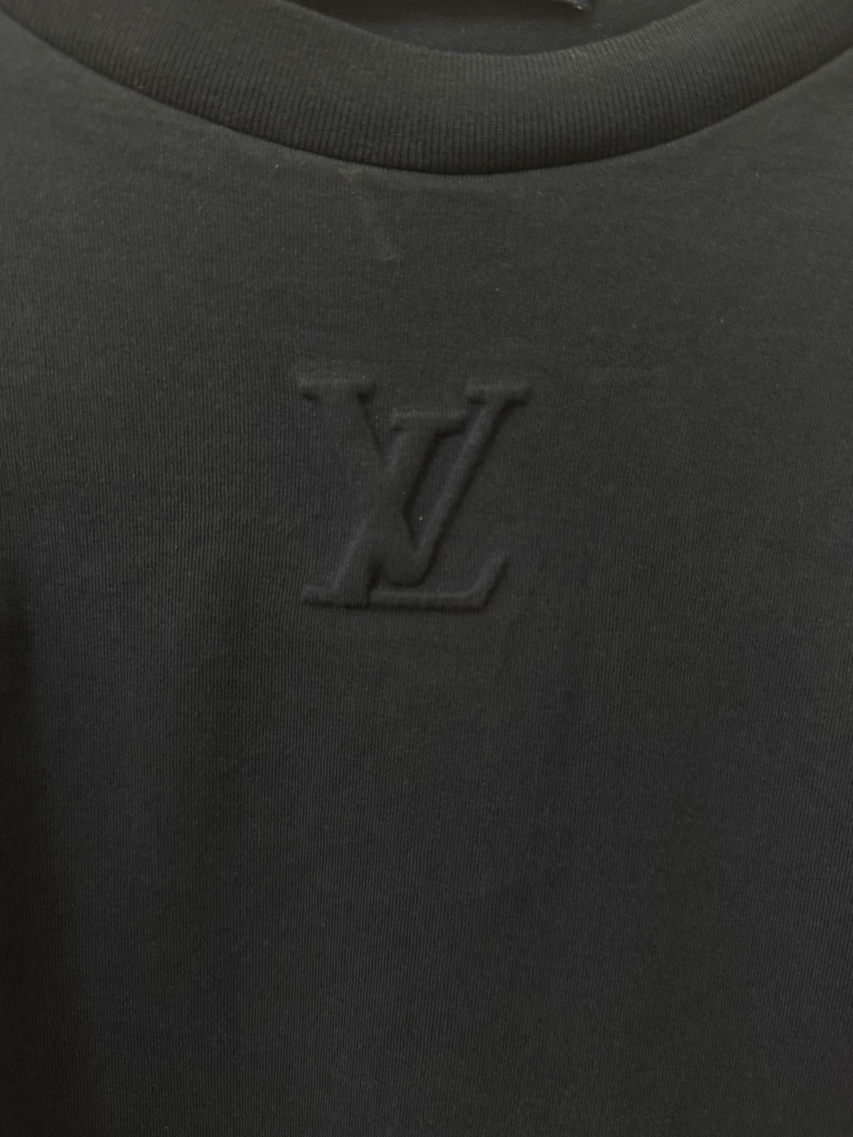 Louis Vuitton LOUIS VUITTON SS25 LOGO TSHIRT Size US L / EU 52-54 / 3 - 3 Thumbnail