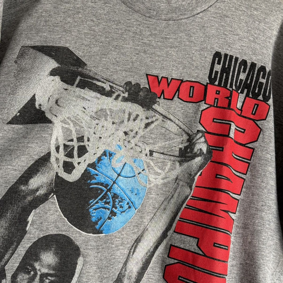 NBA × Nike × Vintage Vintage Nike Jordan Chicago Bulls World Champions T-Shirt Size US XL / EU 56 / 4 - 6 Thumbnail