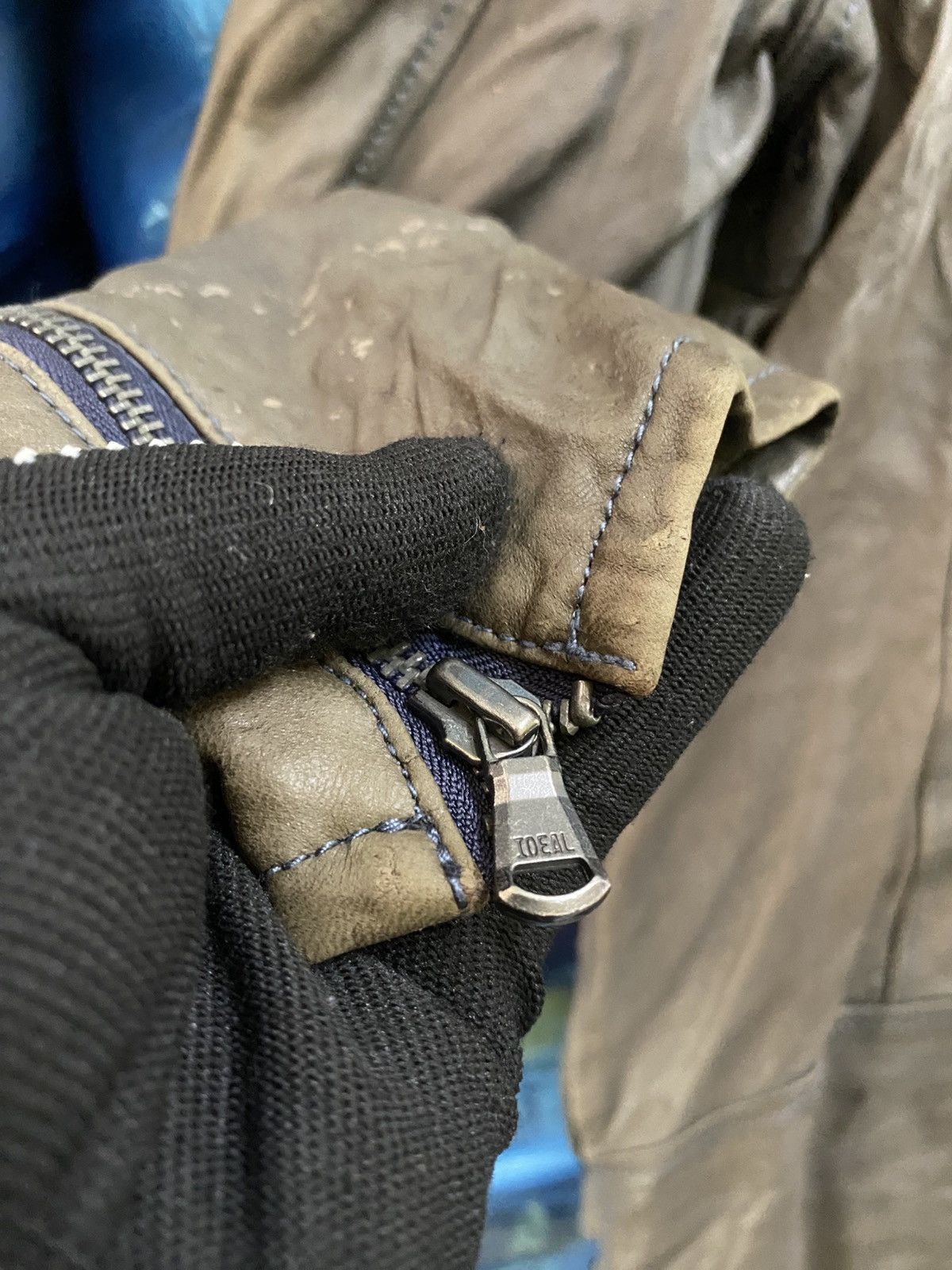 AZ by junhashimoto AZ Distressed Leather Moto Jacket Multiple Zippers Buckles Size US S / EU 44-46 / 1 - 15 Thumbnail