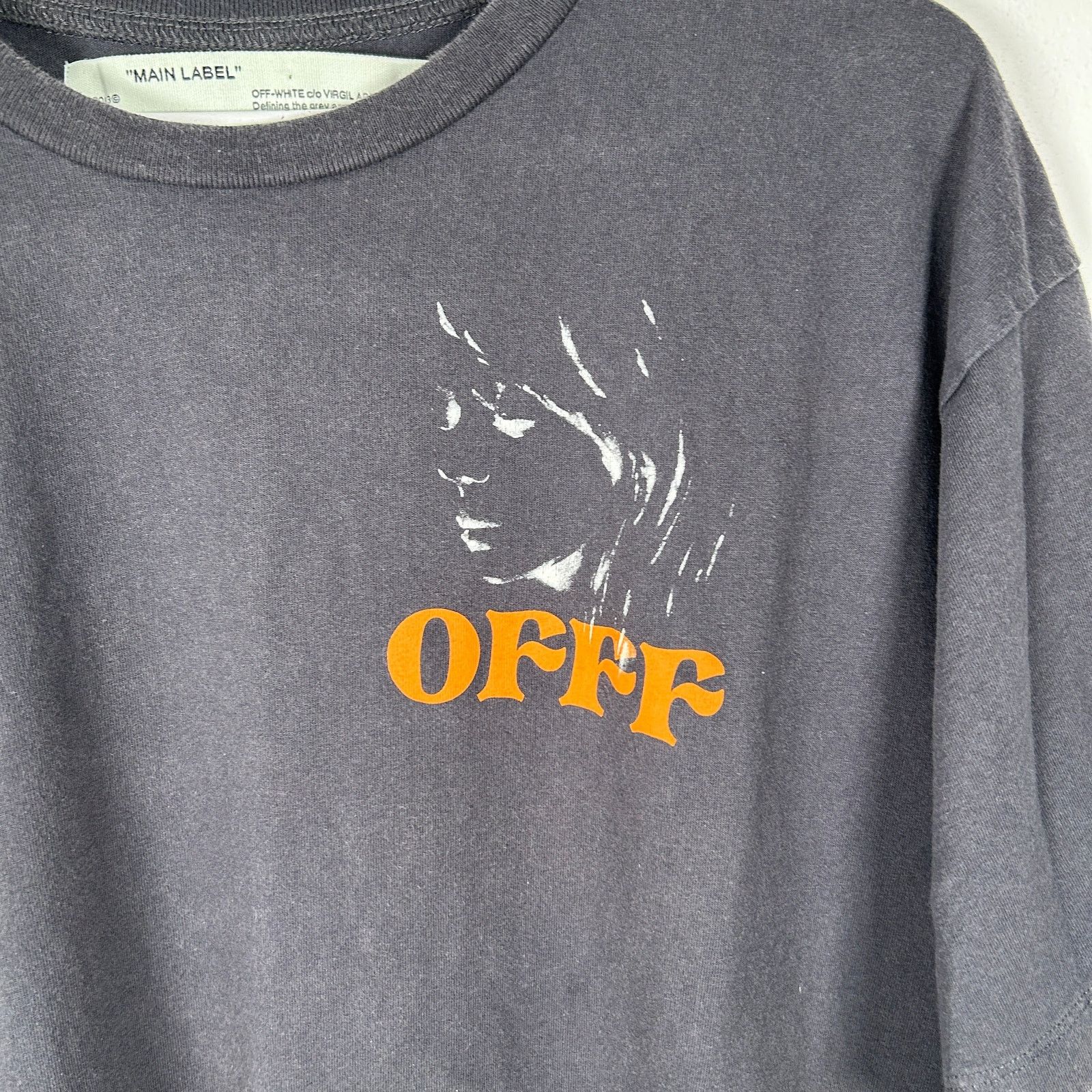 Off-White Off-White 'Beige' Graphic T-Shirt Size S Size US S / EU 44-46 / 1 - 3 Thumbnail