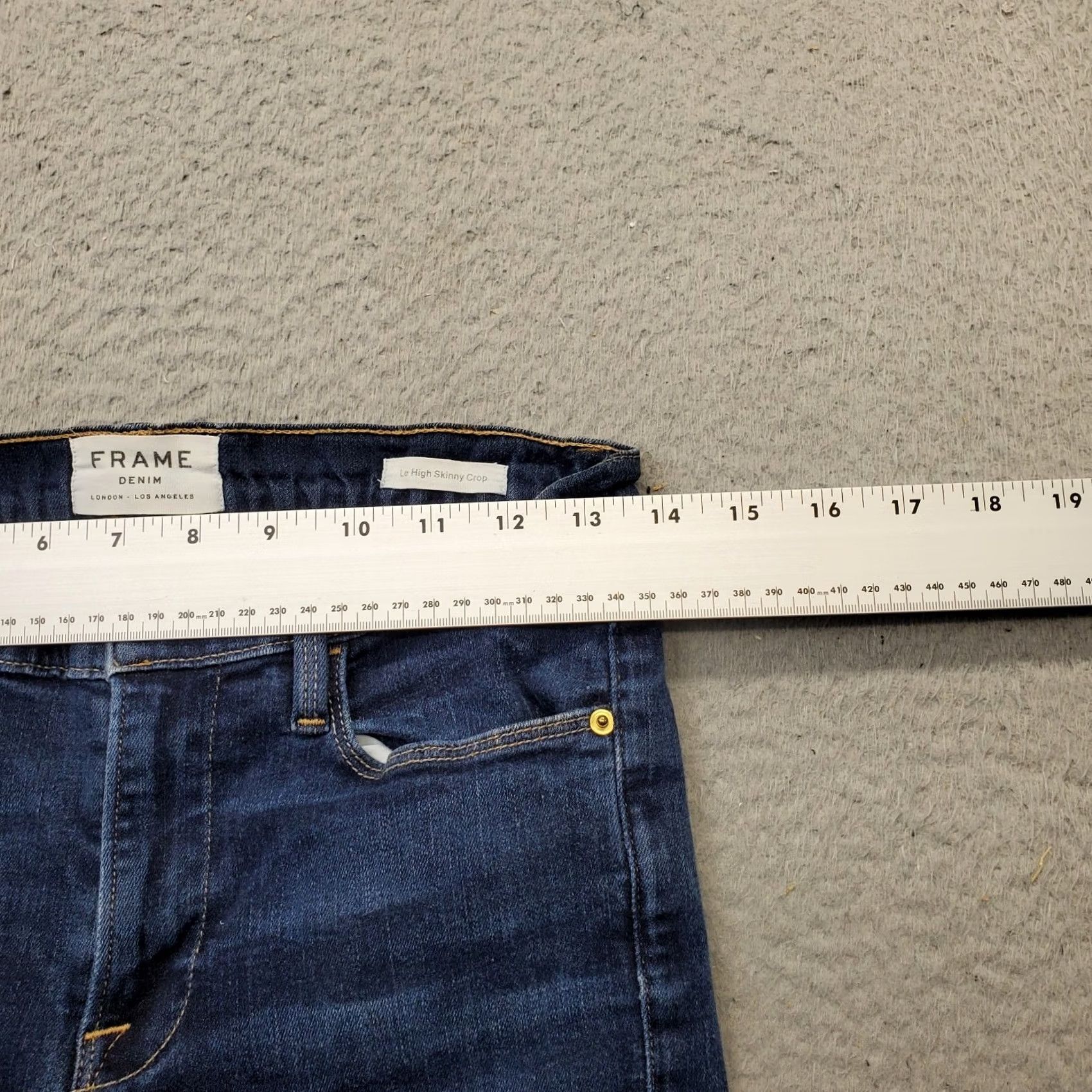 Frame Frame Women's Jeans 26 Blue Denim Frame Le High Cropped Stretch Skinny 5-Pocket Regular Waist Inseam 27.25" - 34.25" Outseam Size 26" / US 2 / IT 38 - 5 Thumbnail