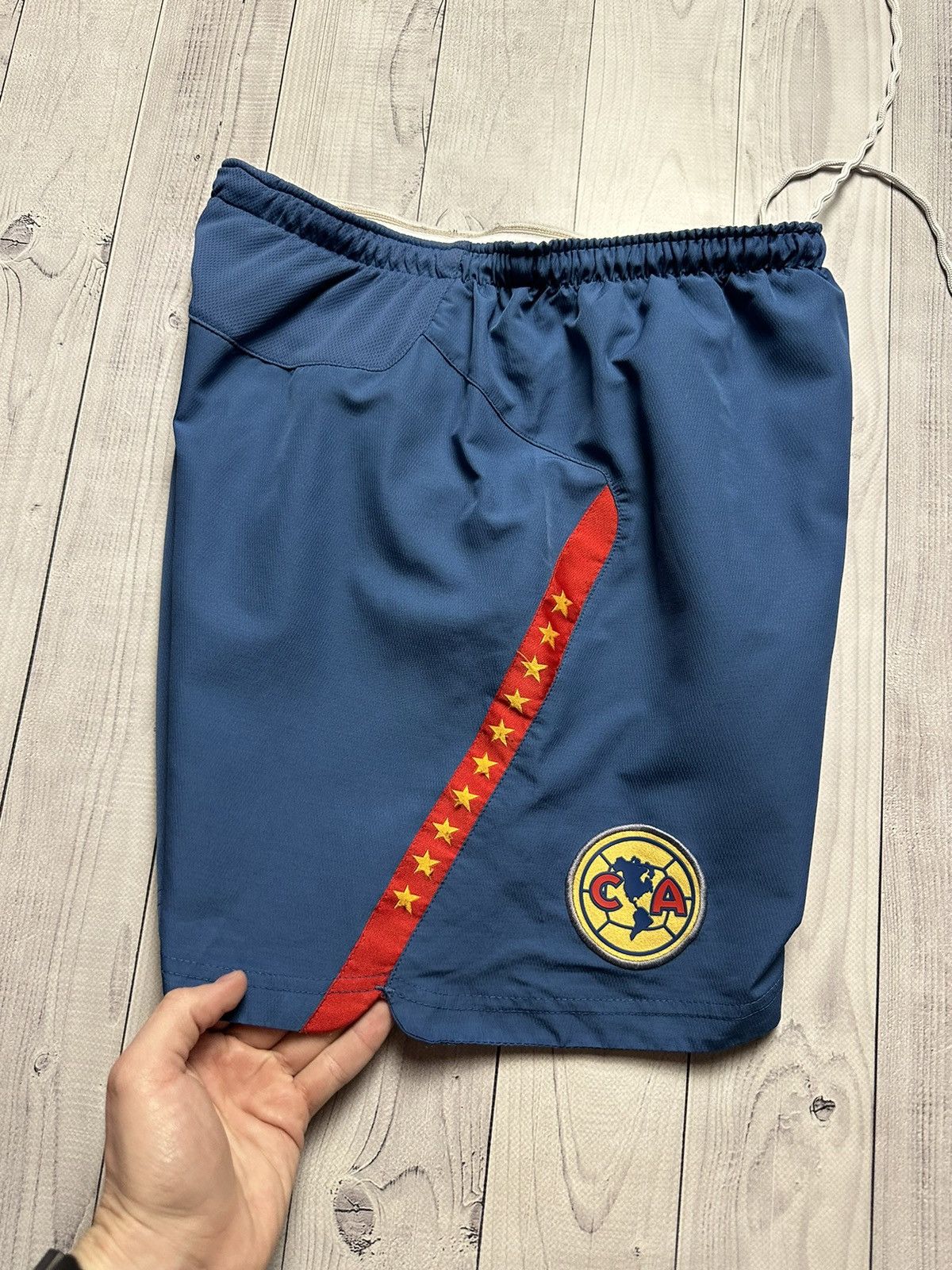 Nike × Vintage Vintage Nike soccer shorts club America size Xs rare Size US 28 / EU 44 - 3 Thumbnail