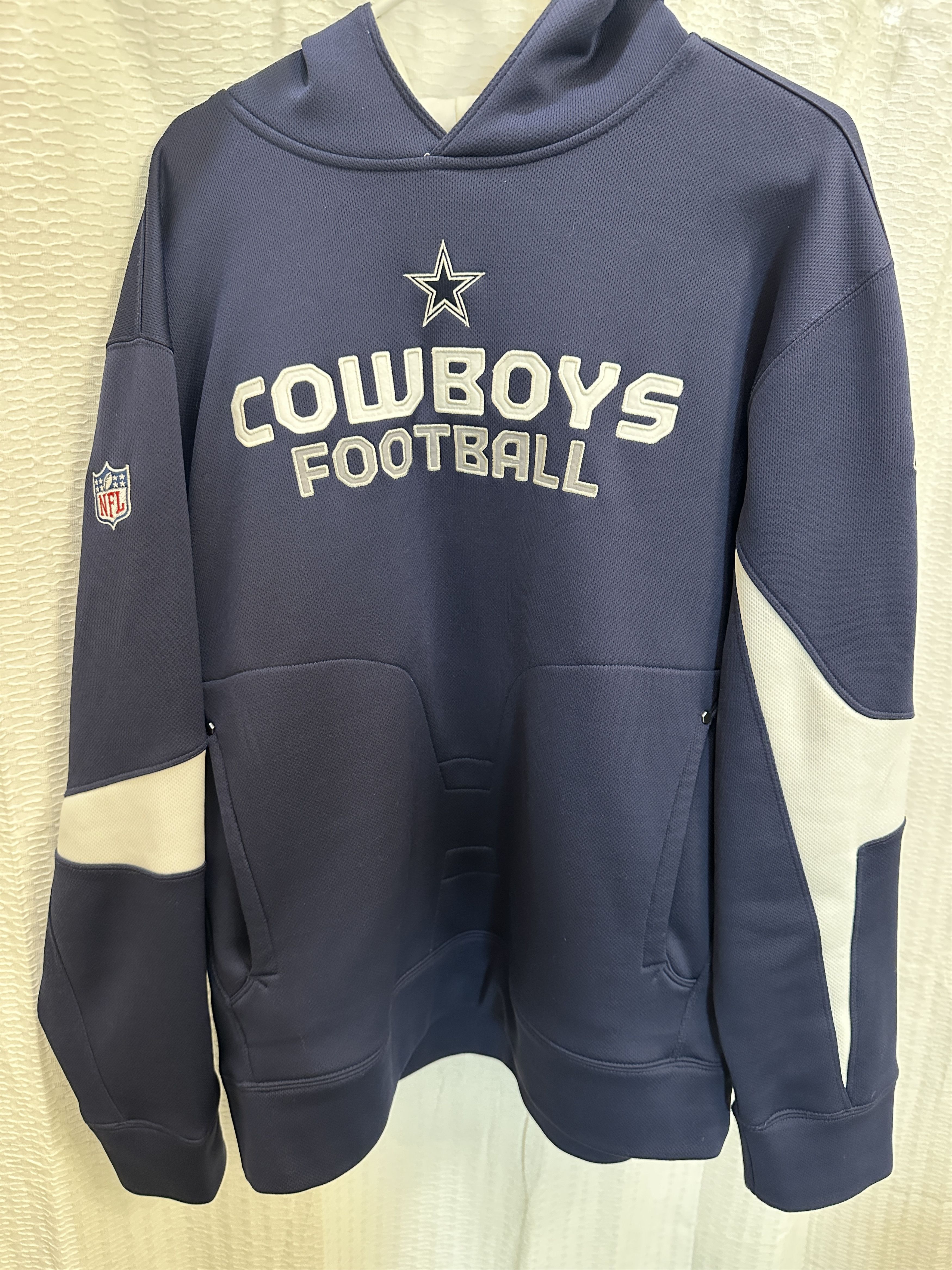NFL Dallas Cowboys NFL Hoodie Size US L / EU 52-54 / 3 - 1 Thumbnail