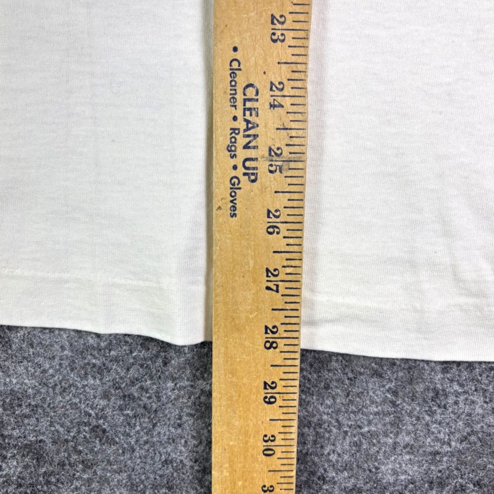Fruit Of The Loom VINTAGE 1994 One World One Chance T-Shirt XL White Earth Day Single Stitch USA Shirt Unisex Men Women Size US XL / EU 56 / 4 - 4 Thumbnail