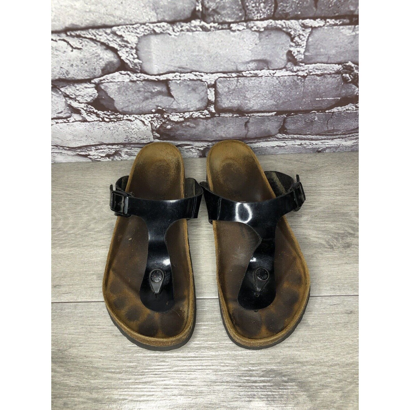 Birkenstock Birkenstock Gizeh Black Patent Leather Cork Strap Sandals Wo Size US 6.5 / IT 36.5 - 14 Thumbnail