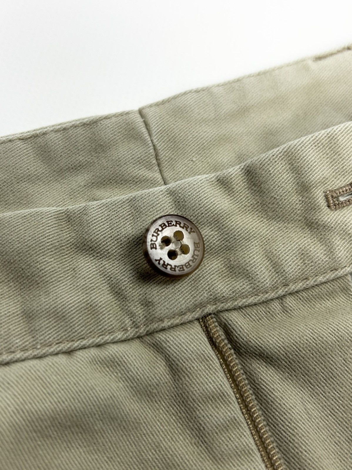 Burberry Vintage Burberry London Casual Pants In Soft Cream Jeans Size US 32 / EU 48 - 16 Thumbnail