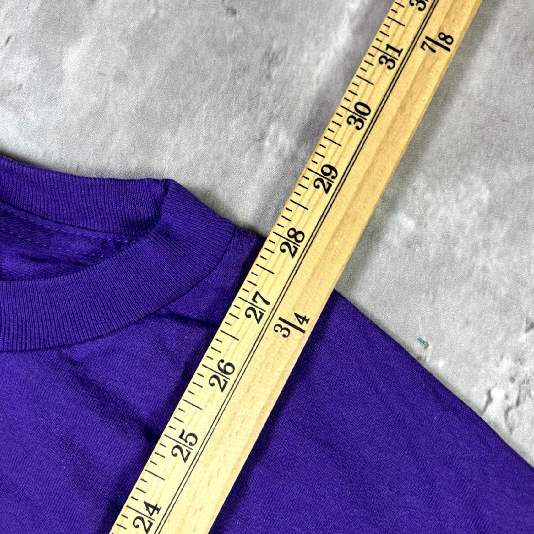 Vintage VINTAGE Mardi Gras Promo T Shirt Purple size M Mens Graphic Logo - Y2K - Beach Theme - Cotton - Crew Neck - Short Sleeve - Regular Fit Size US M / EU 48-50 / 2 - 6 Thumbnail