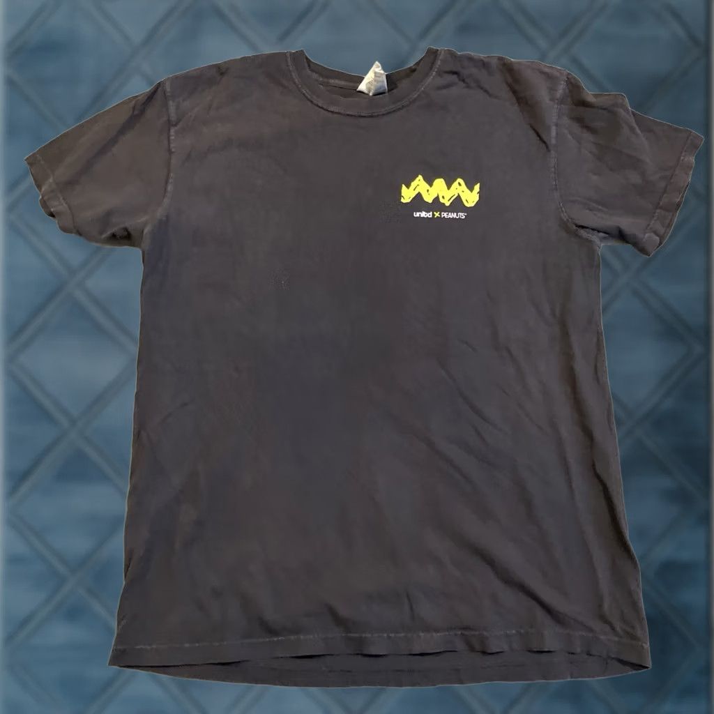 Comfort Colors WOW- LACROSSE UNLIMITED X PEANUTS- Charlie Brown - Slash/Slash/Slash T Shirt - M Shirt Mens Black M Peanuts Comfort Colors Short Sleeve Regular Size US M / EU 48-50 / 2 - 1 Thumbnail