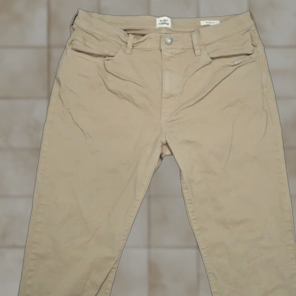 Vintage VINTAGE Flint & Tinder Pants Mens 36x36 Khaki Tan 365 Slim Fit Trousers 5 Pocket Chino Size US 36 / EU 52 - 1 Thumbnail