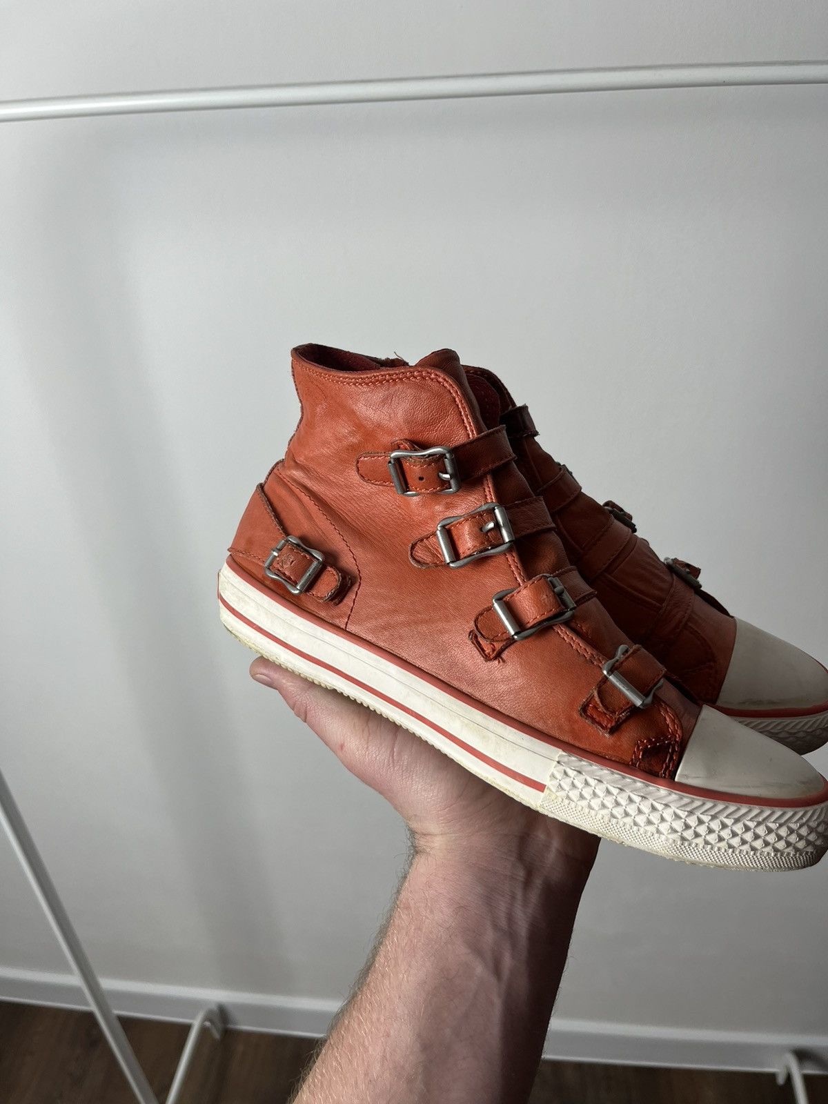 ASH Vintage Ash Punk Faded Leather Hi-Top Strap Sneakers Size US 9 / IT 39 - 2 Thumbnail