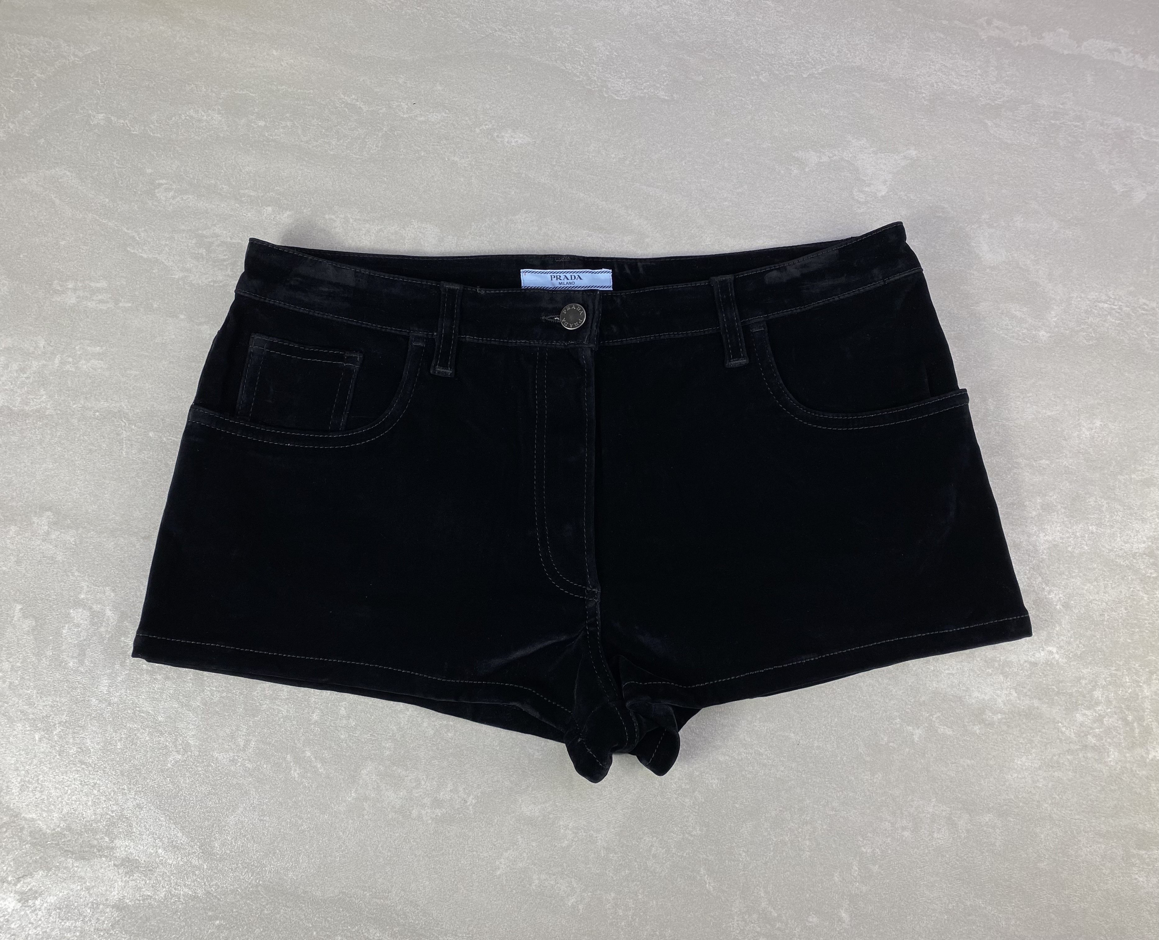 Prada Prada 23AW triangle-logo Velvet Denim Shorts Black Other Size 29" - 8 Thumbnail
