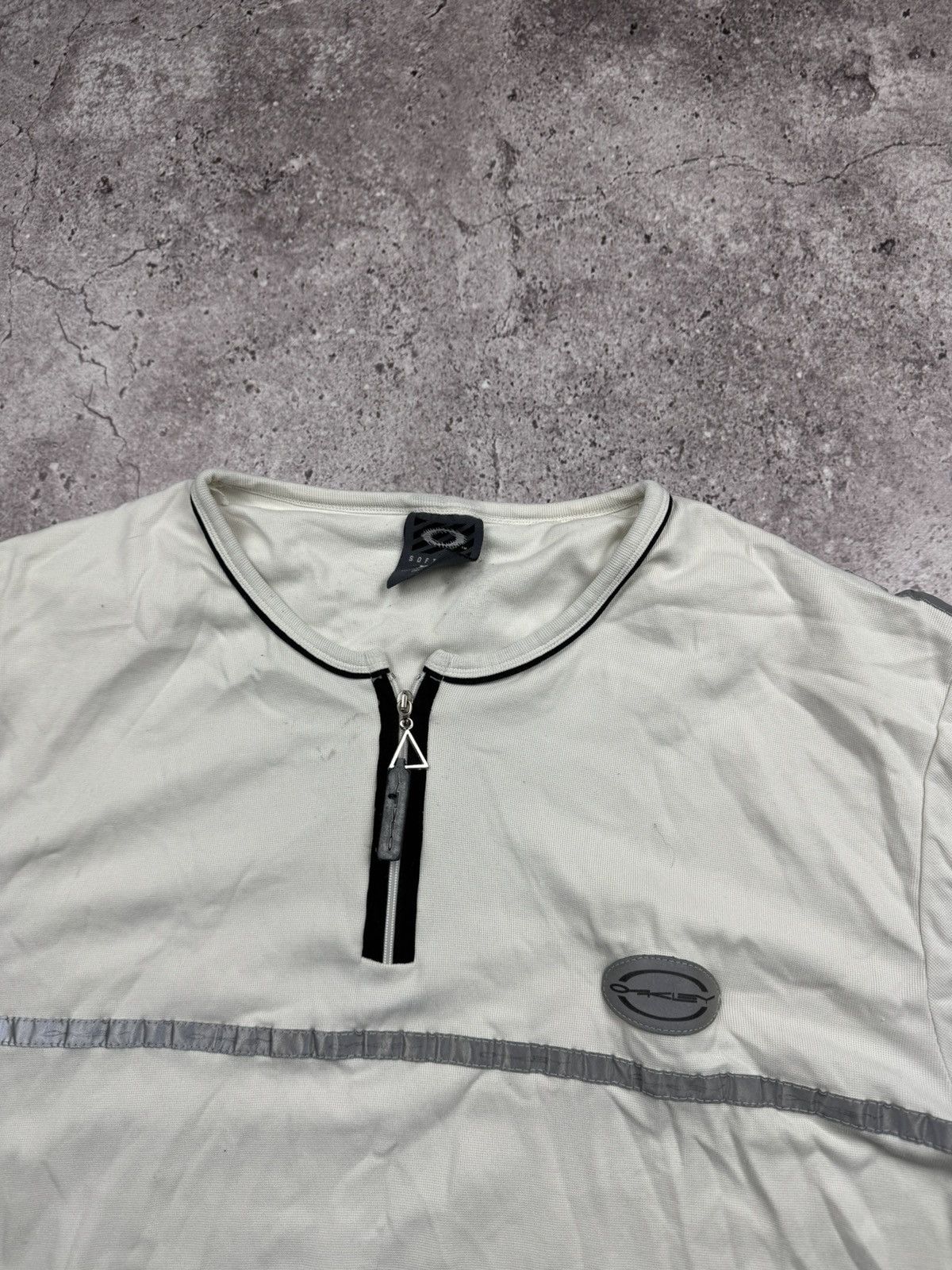 Oakley Vintage 2000’s Reflective Oakley T Shirt Y2K Hype Gorpcore Size US XL / EU 56 / 4 - 4 Thumbnail