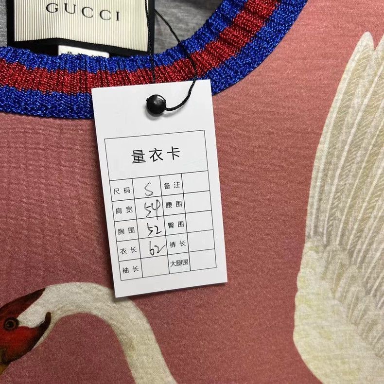 Gucci Gucci The latest pink crane striped printed logo sweatshirt Size US S / EU 44-46 / 1 - 4 Thumbnail